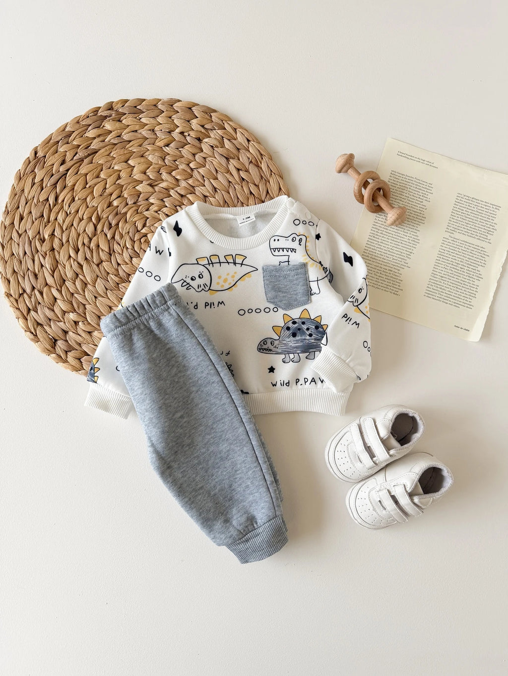Ensemble sweat-shirt à manches longues et pantalon pour bébé motif dessin animé mignon
