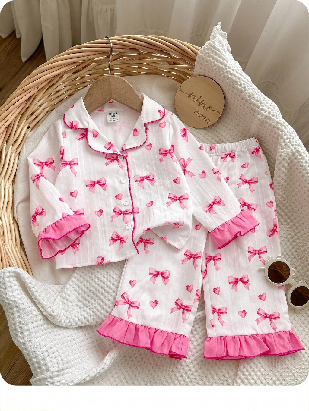 Ensemble pyjama à motif nœud et liserés contrastants avec volants pour bébé fille blanc