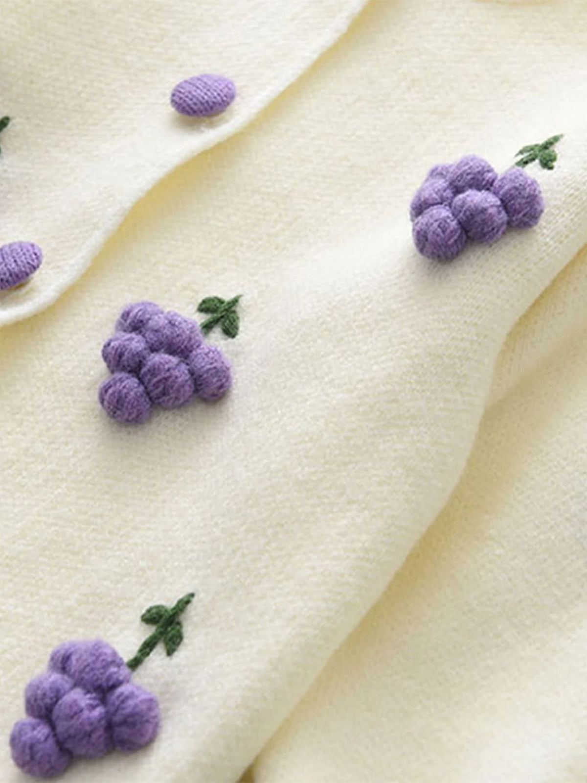 Ensemble 2 pièces pour fille : pull à pompons fruits et jupe plissée
