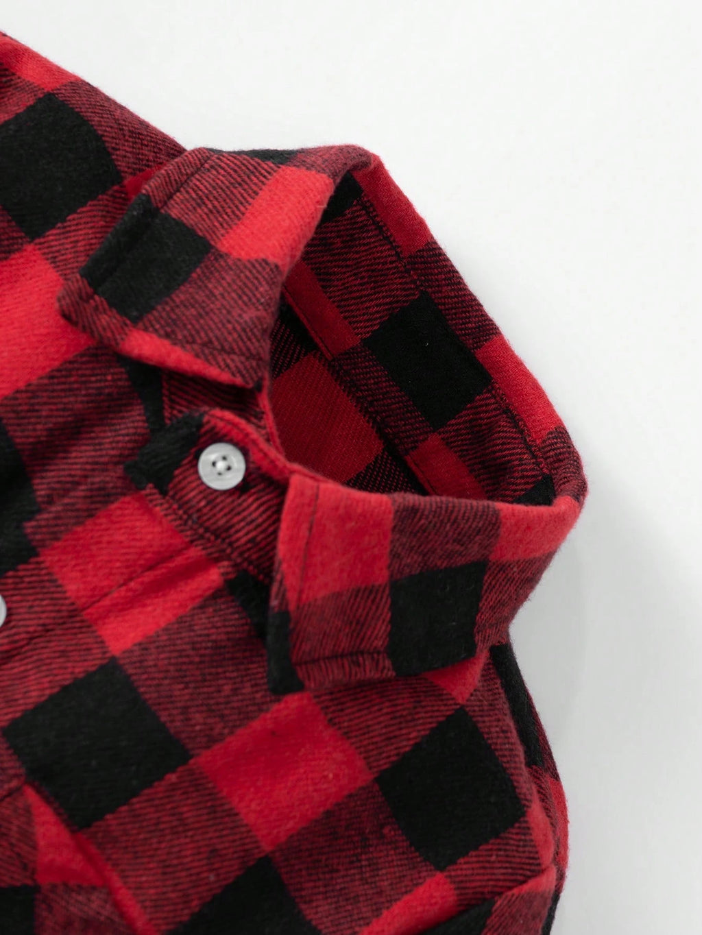 Boys' Red & Black Plaid Long-Sleeve Shirt