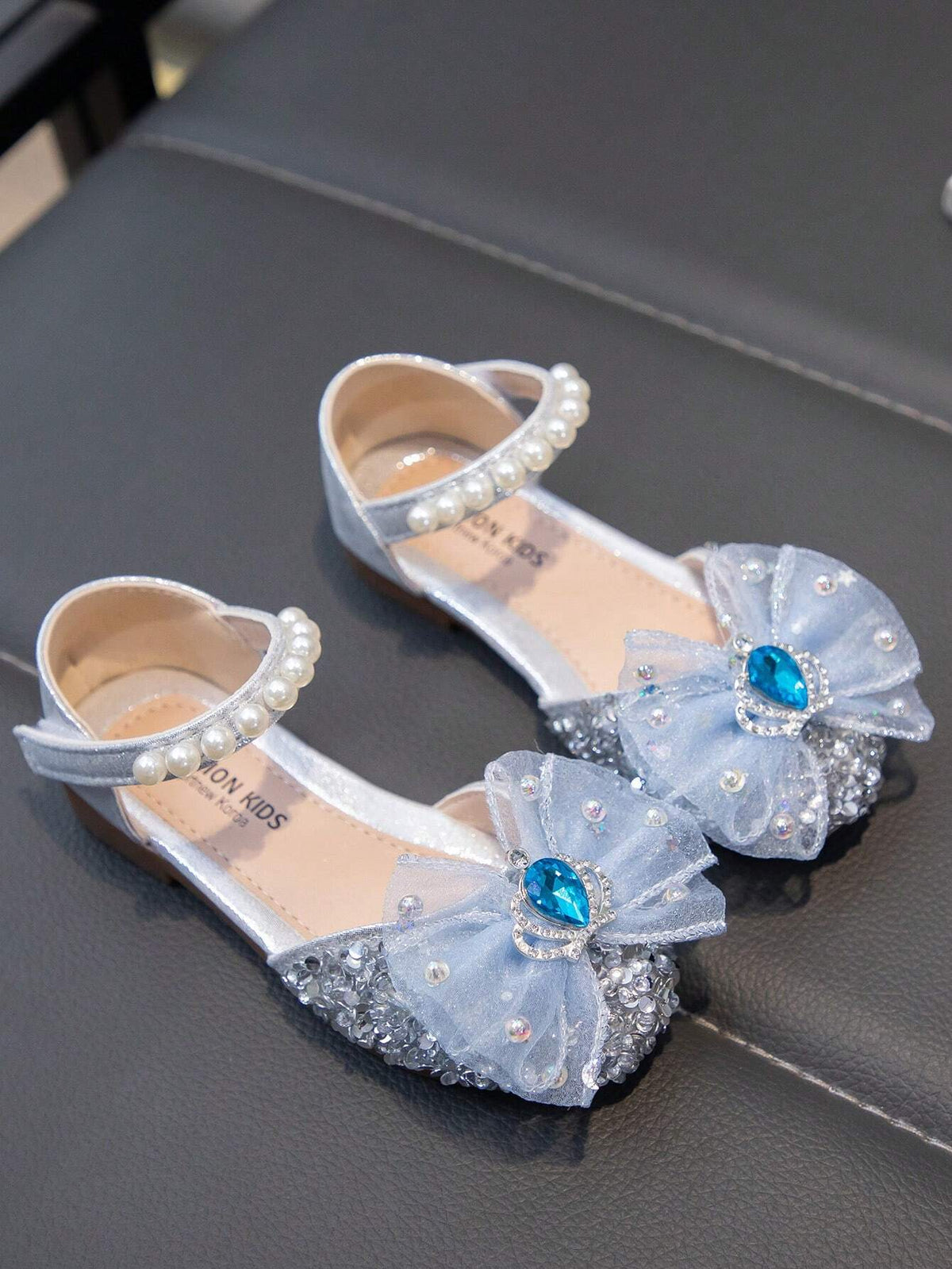 Chaussures plates pour enfants à la mode et mignonnes avec strass pour filles Argent