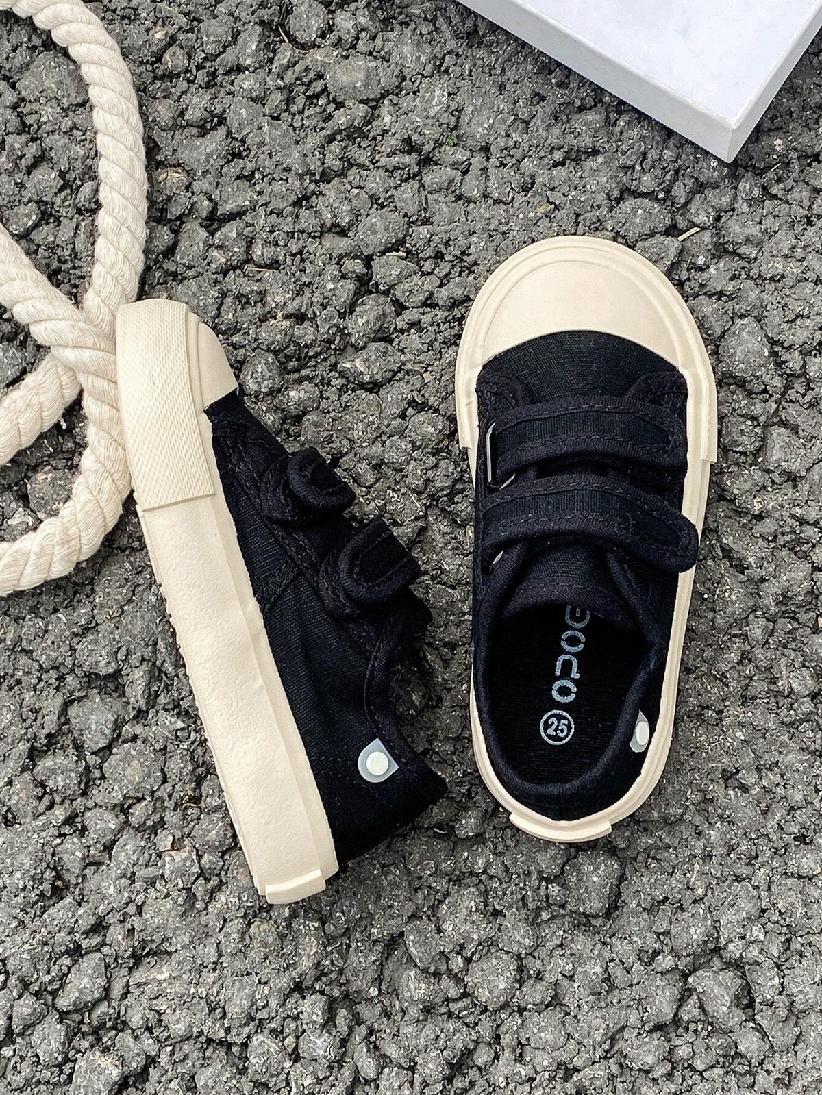 Bambinoo x OPOEE Playful Pals Kids' Classic Low-Cut Canvas Shoes