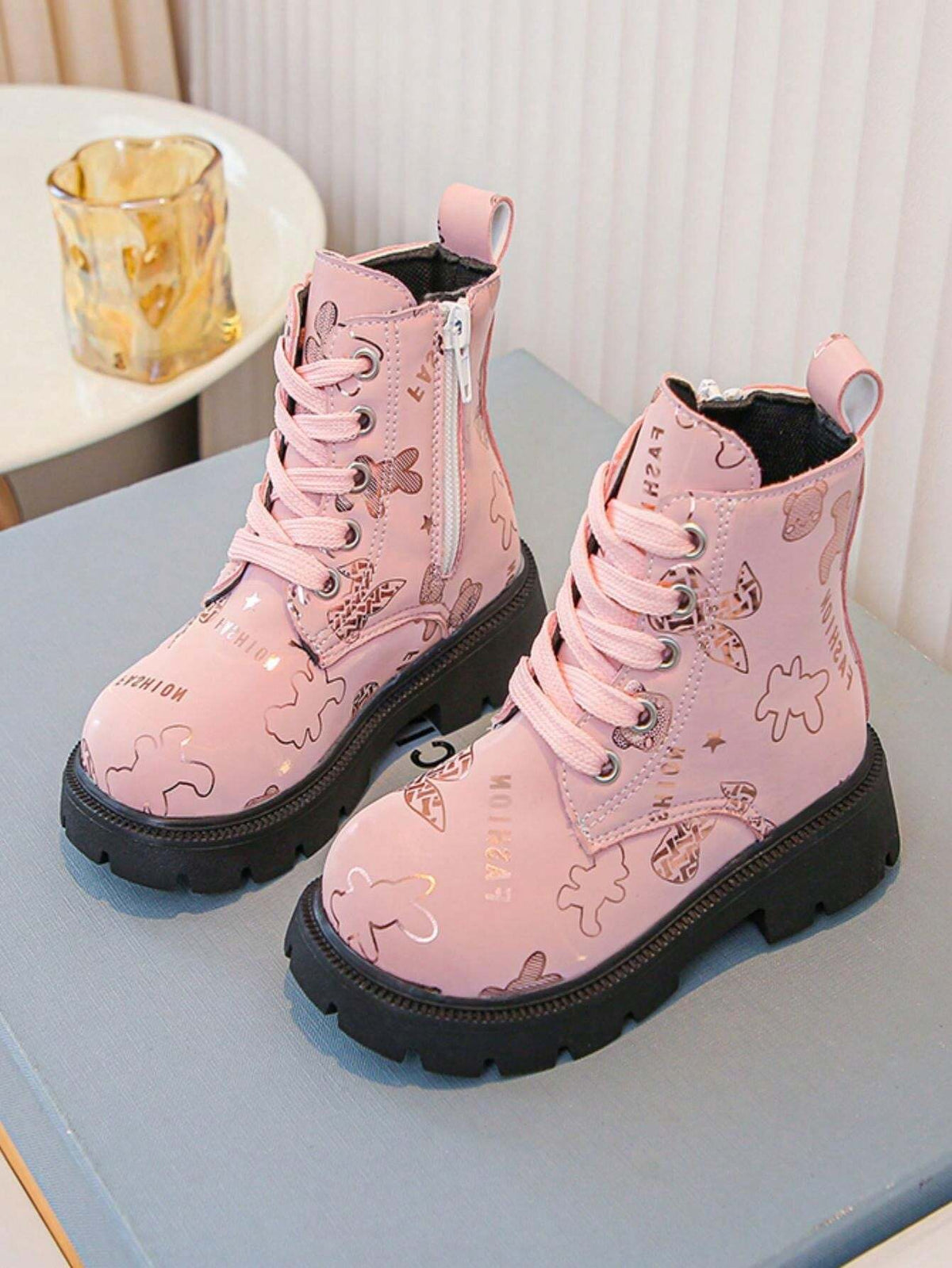 Shiny Heart Pattern Casual Boots 1 Pair - Pink