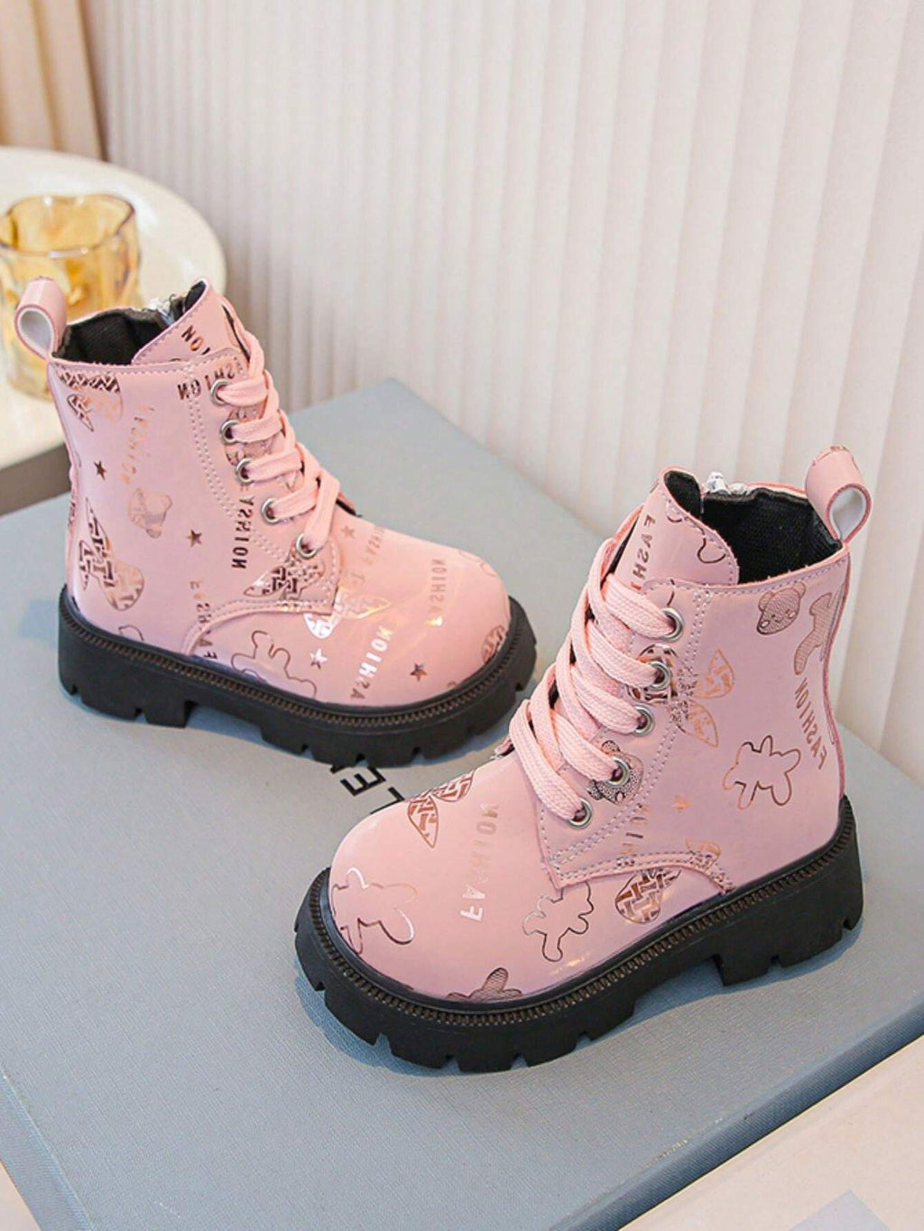Shiny Heart Pattern Casual Boots 1 Pair - Pink