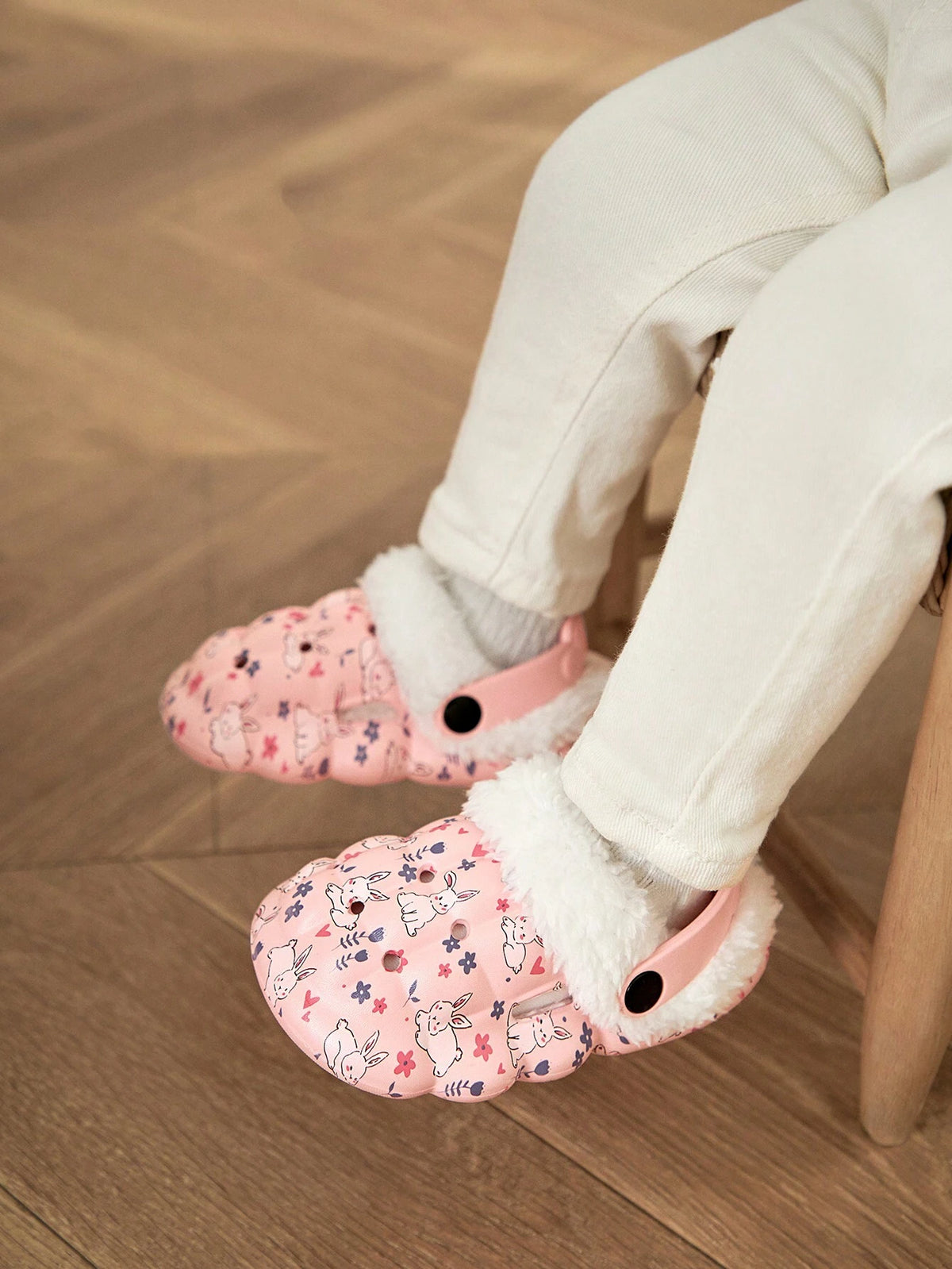 Girls' Pink Bunny Warm Thermal-Lined Garden Slippers Pink