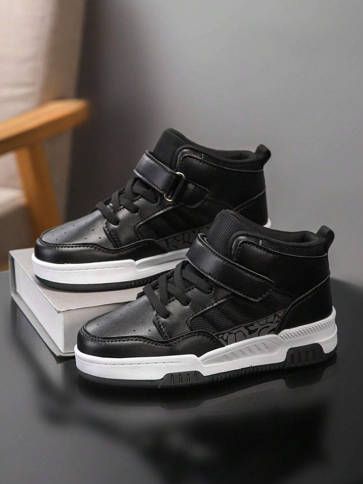 Boys' Casual All-Match Sneakers In Black