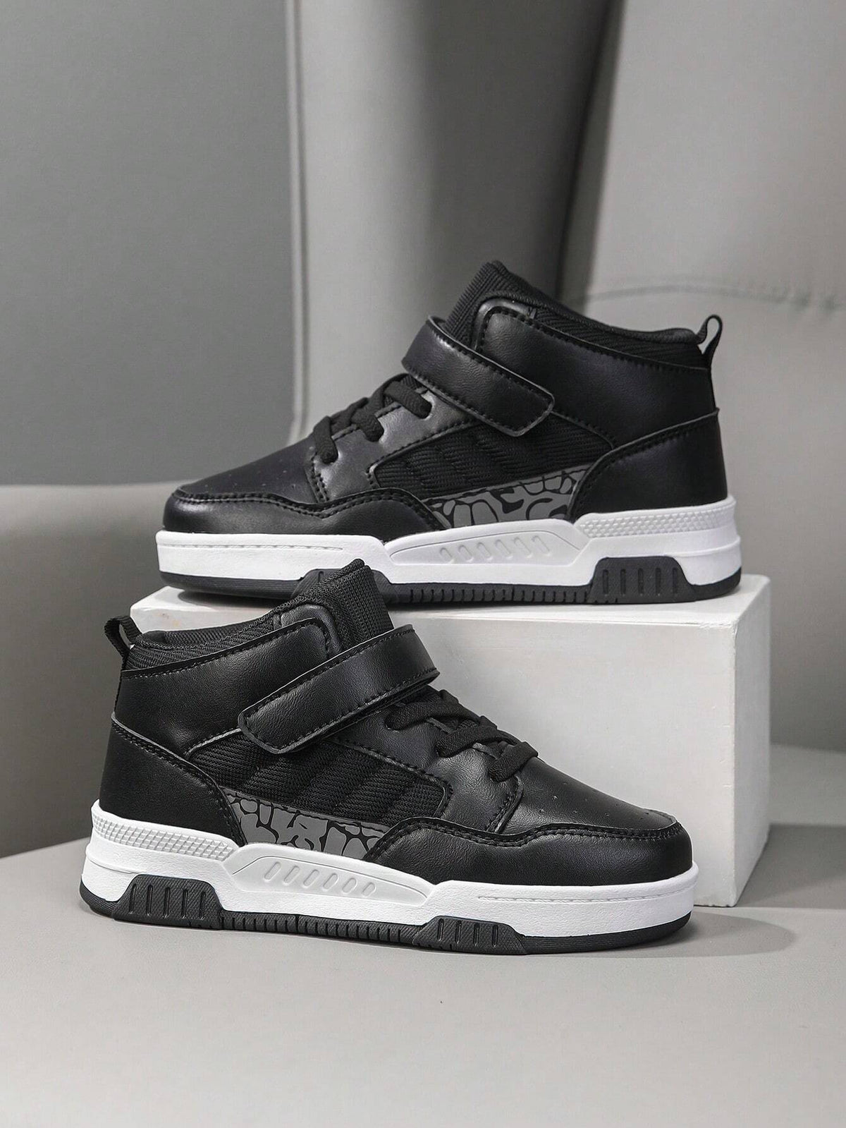 Boys' Casual All-Match Sneakers In Black