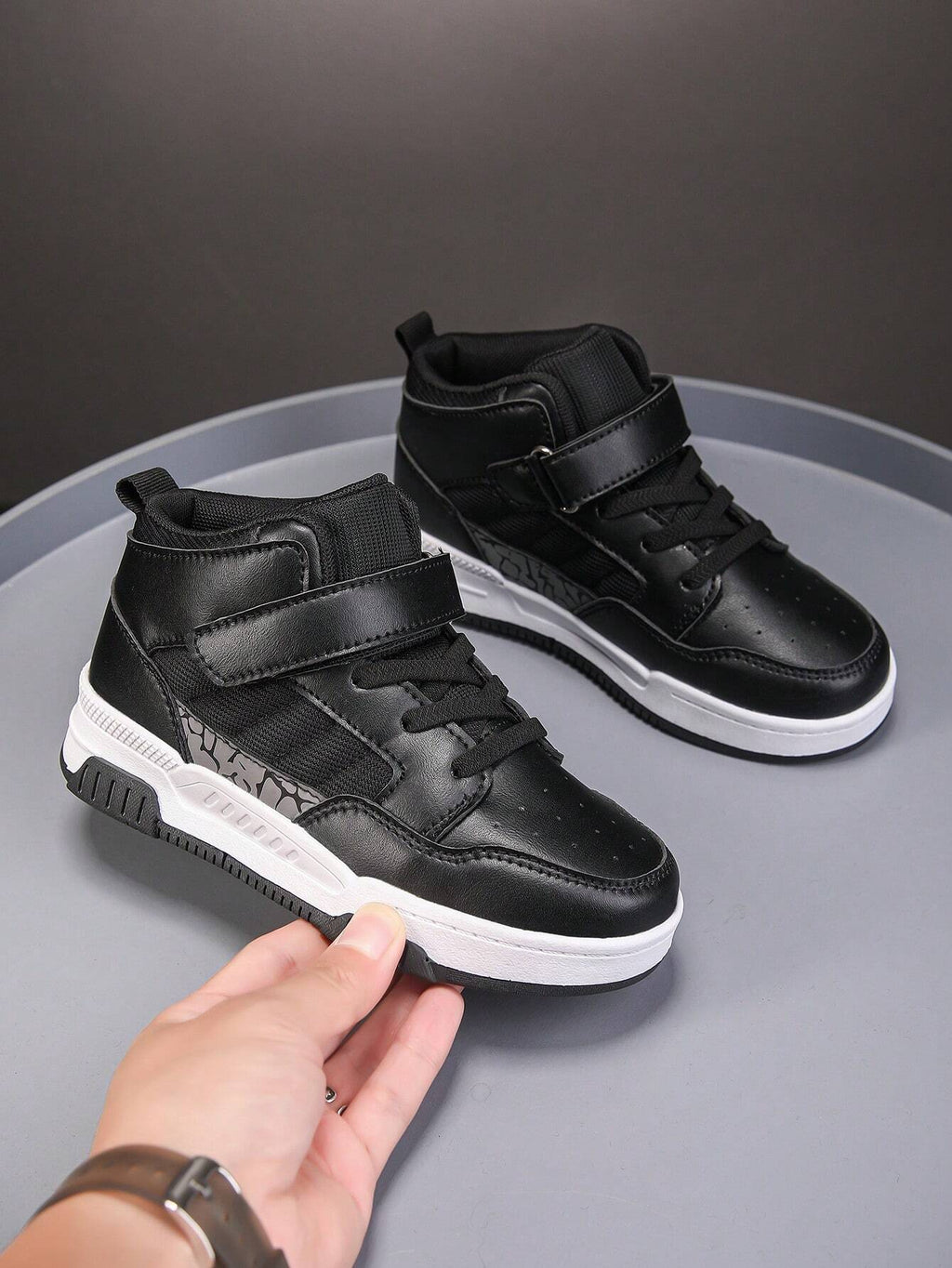 Boys' Casual All-Match Sneakers In Black