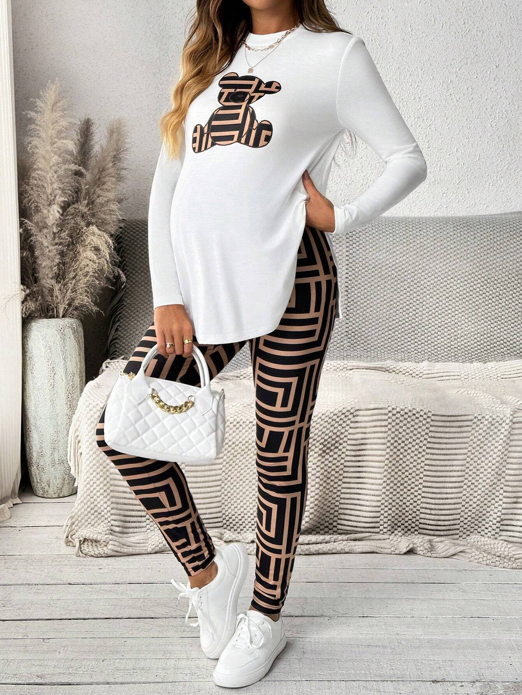 Maternity Multicolor Bear-Print Side-Slit Top And Leggings Set