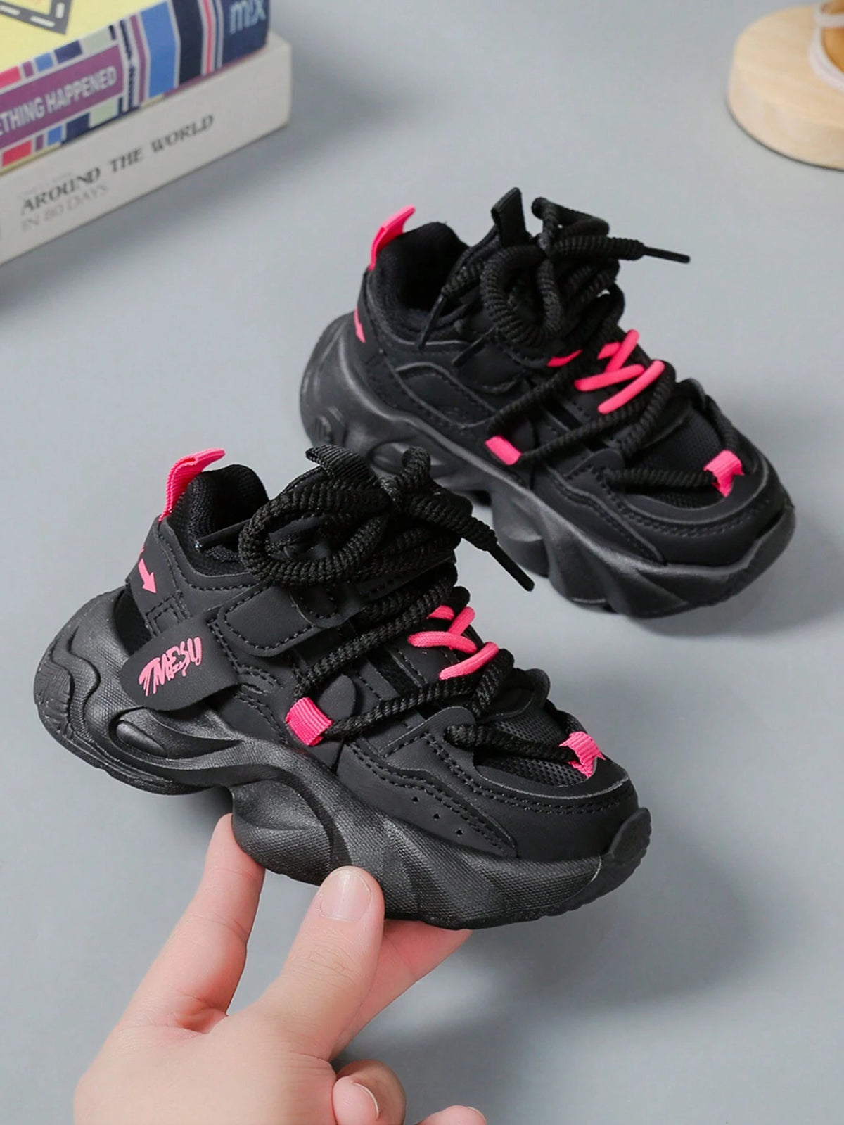 Kids' Minimalist Low-Top Outdoor Running Shoes