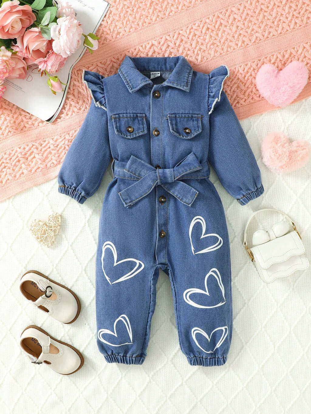 Baby Girl Cap Sleeve Heart Decor Washed Denim Jumpsuit