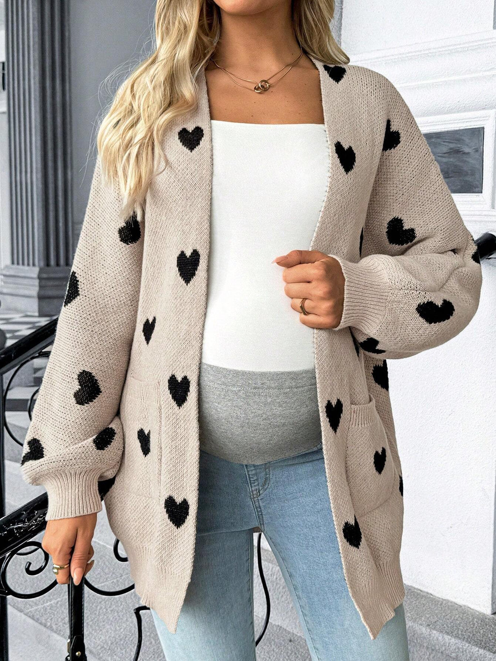 Maternity Multicolor Heart-Pattern Drop-Shoulder Pocket Knit Cardigan