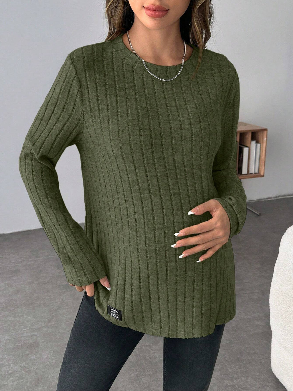 Maternity Army Green Letter-Patched Ribbed-Knit Long-Sleeve Shirt
