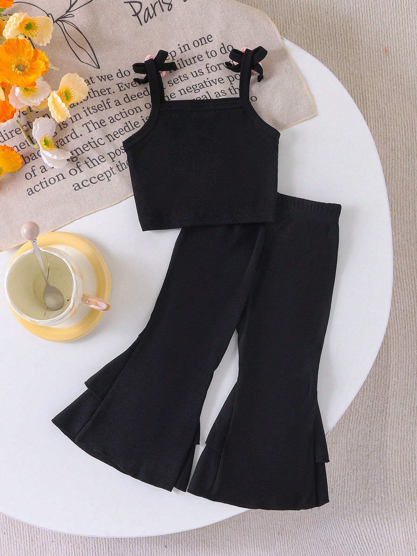 Ensemble 2 pièces pour bébé fille : débardeur à fines bretelles fleuri + pantalon évasé à volants fleuri, été noir
