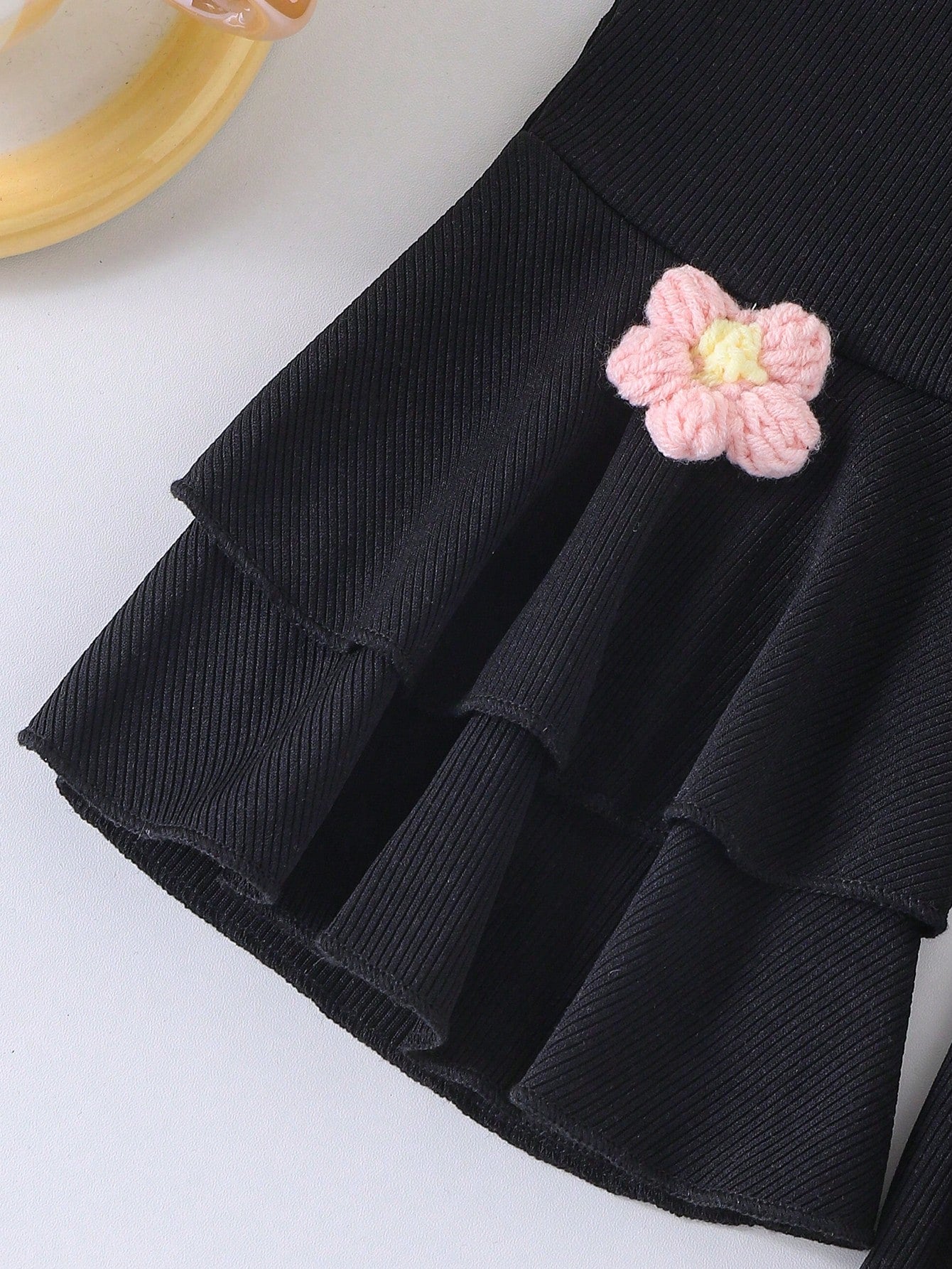 Ensemble 2 pièces pour bébé fille : débardeur à fines bretelles fleuri + pantalon évasé à volants fleuri, été noir