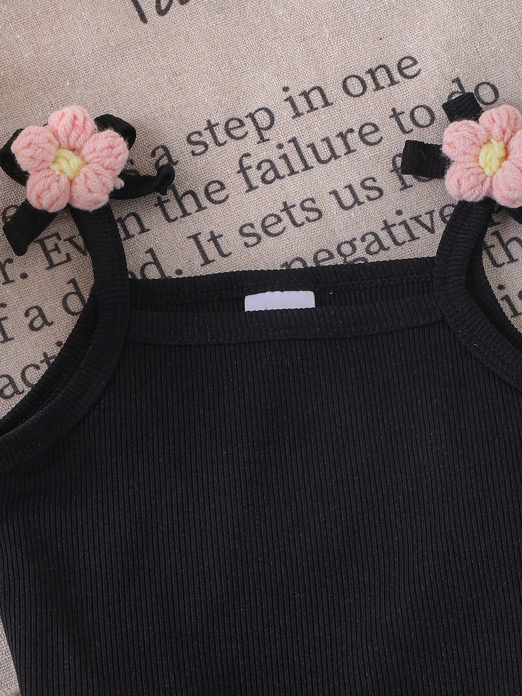 Ensemble 2 pièces pour bébé fille : débardeur à fines bretelles fleuri + pantalon évasé à volants fleuri, été noir