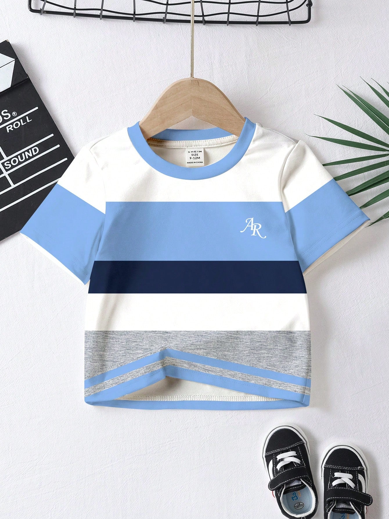 Multicolor Color Block Graphic Round Neck T-Shirts 3 Pieces Set