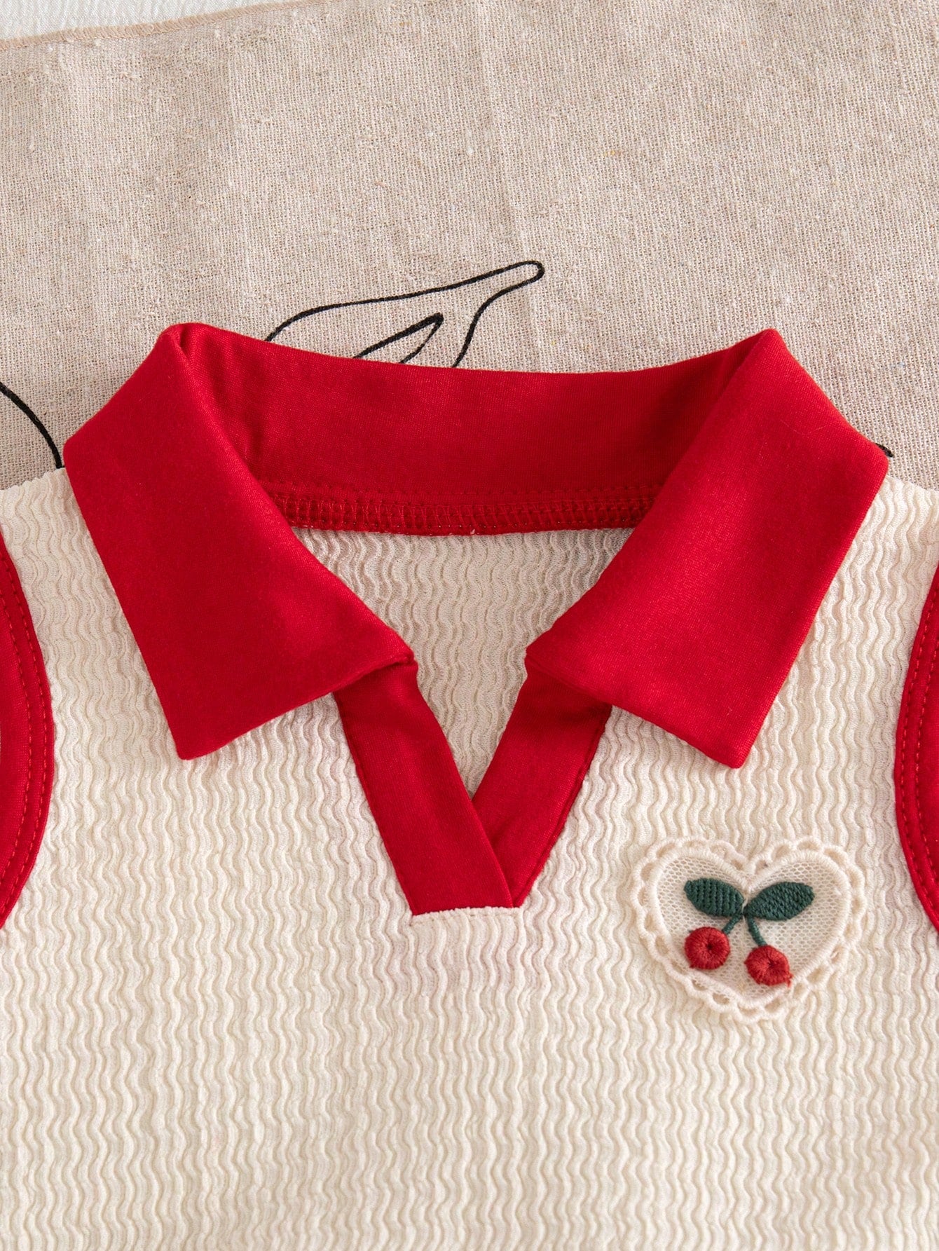 SHEIN Vintaside Ensemble tricoté et jupe en jean cerise pour bébé fille