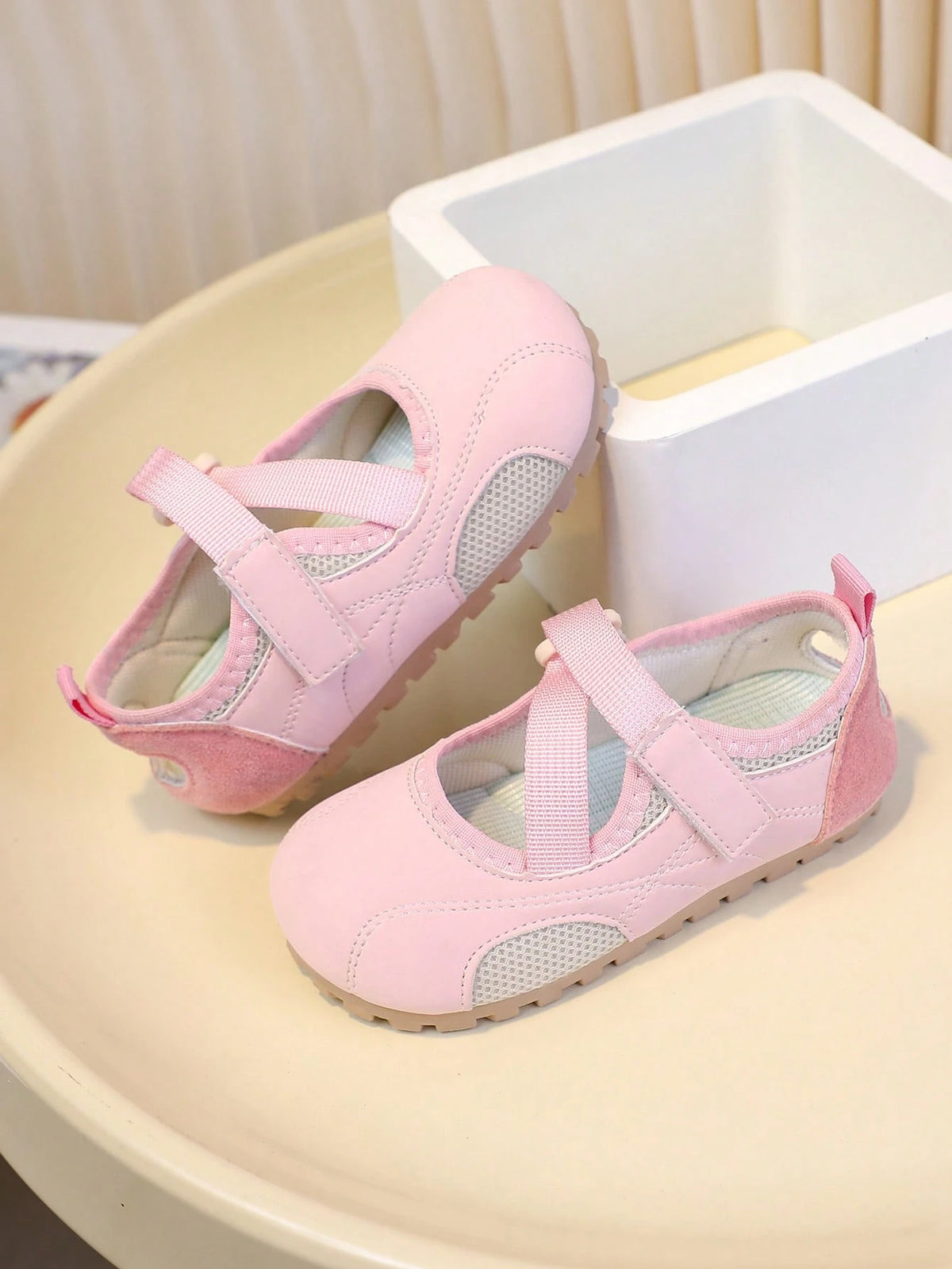 Chaussures plates décontractées à semelle souple pour enfants Bambinoo x Playful Pals