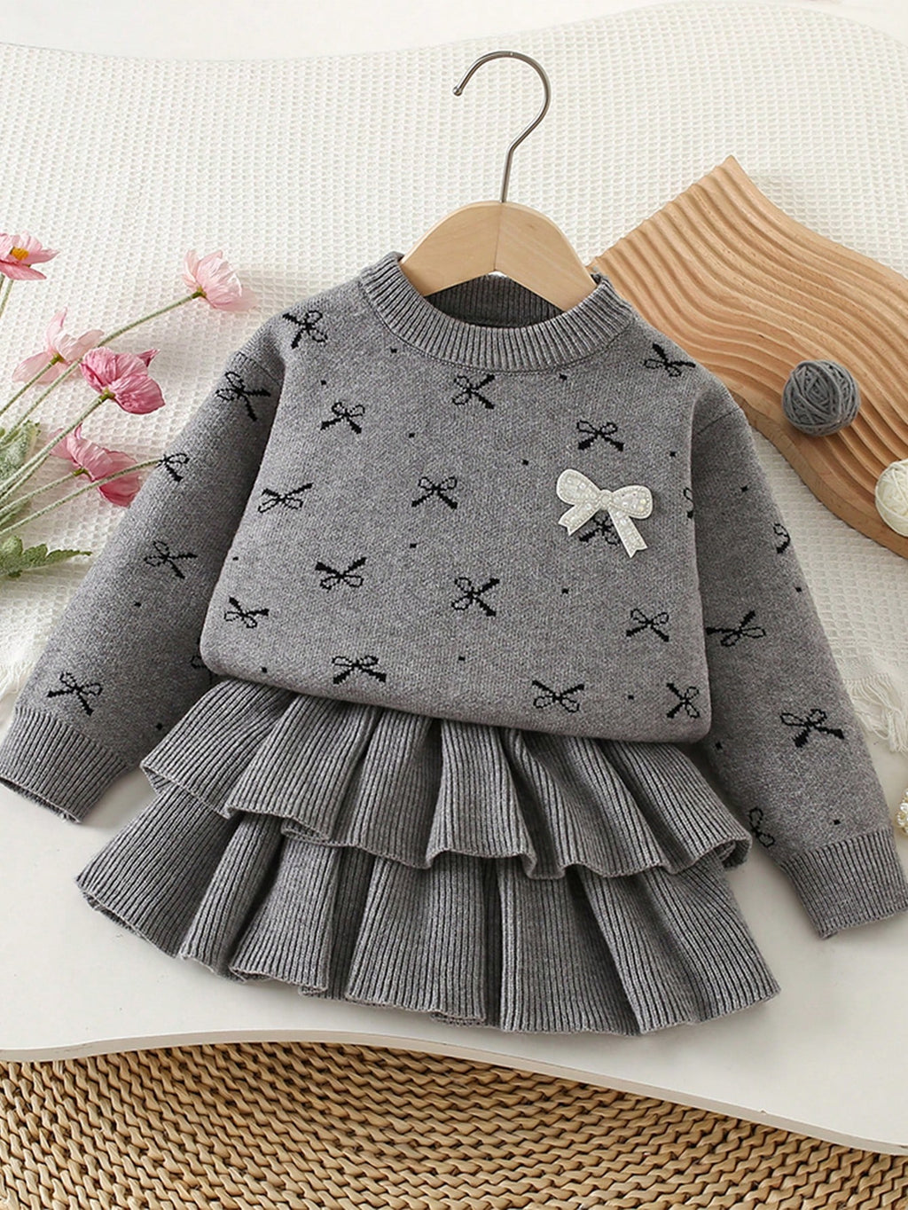 Girl Bow Decor Thickened Sweater Cake Skirt 2 Piece Set
