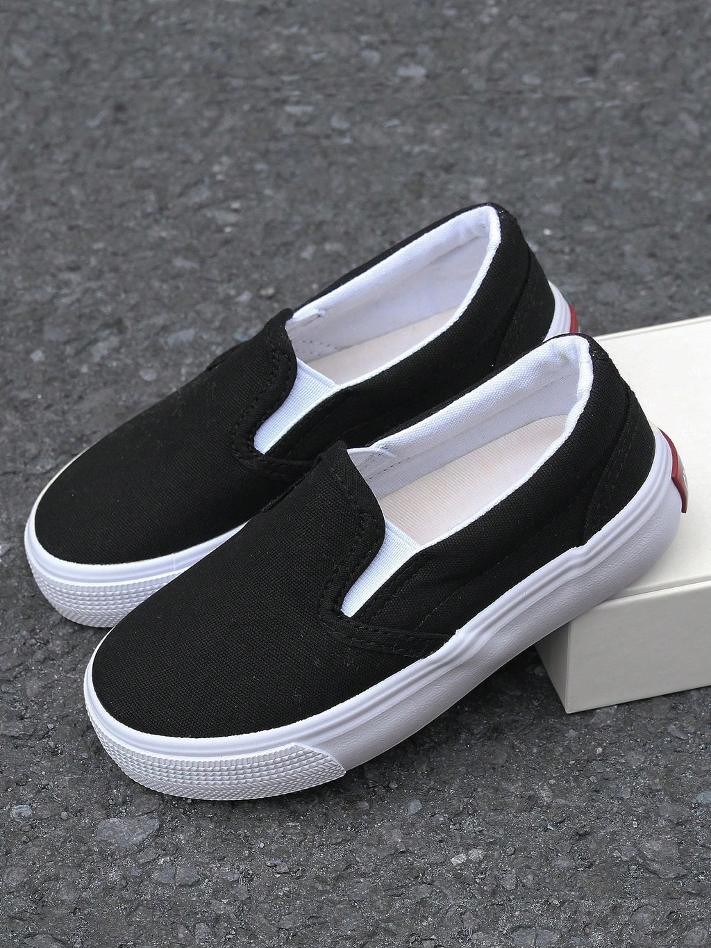 Bambinoo x OPOEE Playful Pals Kids' Classic Low-Cut Canvas Shoes