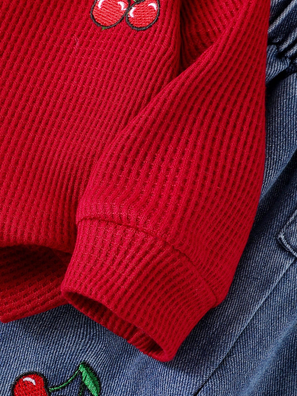 Ensemble 2 pièces T-shirt brodé cerise et jean taille haute pour bébés filles