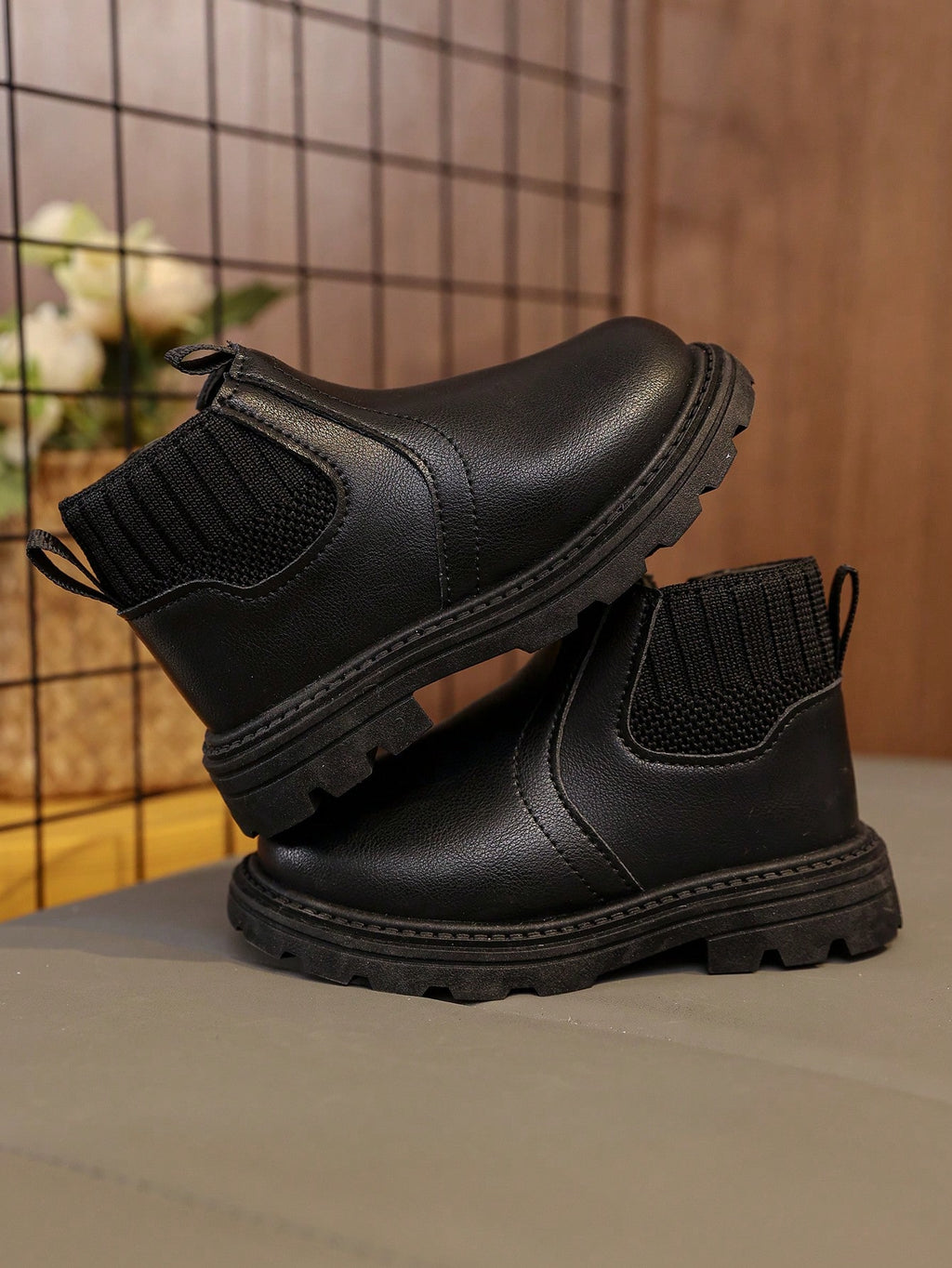 Elastic Fabric Zip Ankle Boots 1 Pair - Black