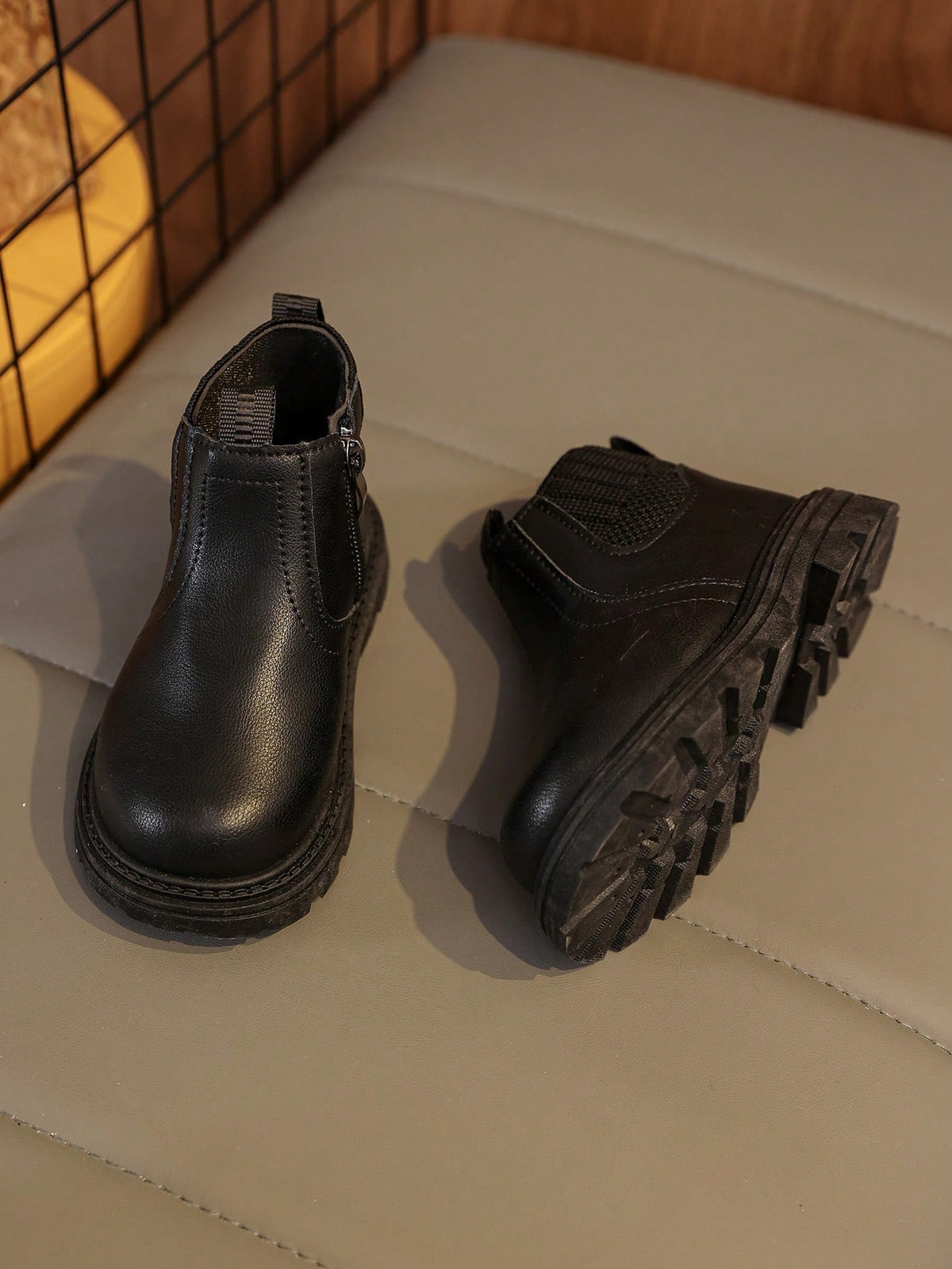 Elastic Fabric Zip Ankle Boots 1 Pair - Black