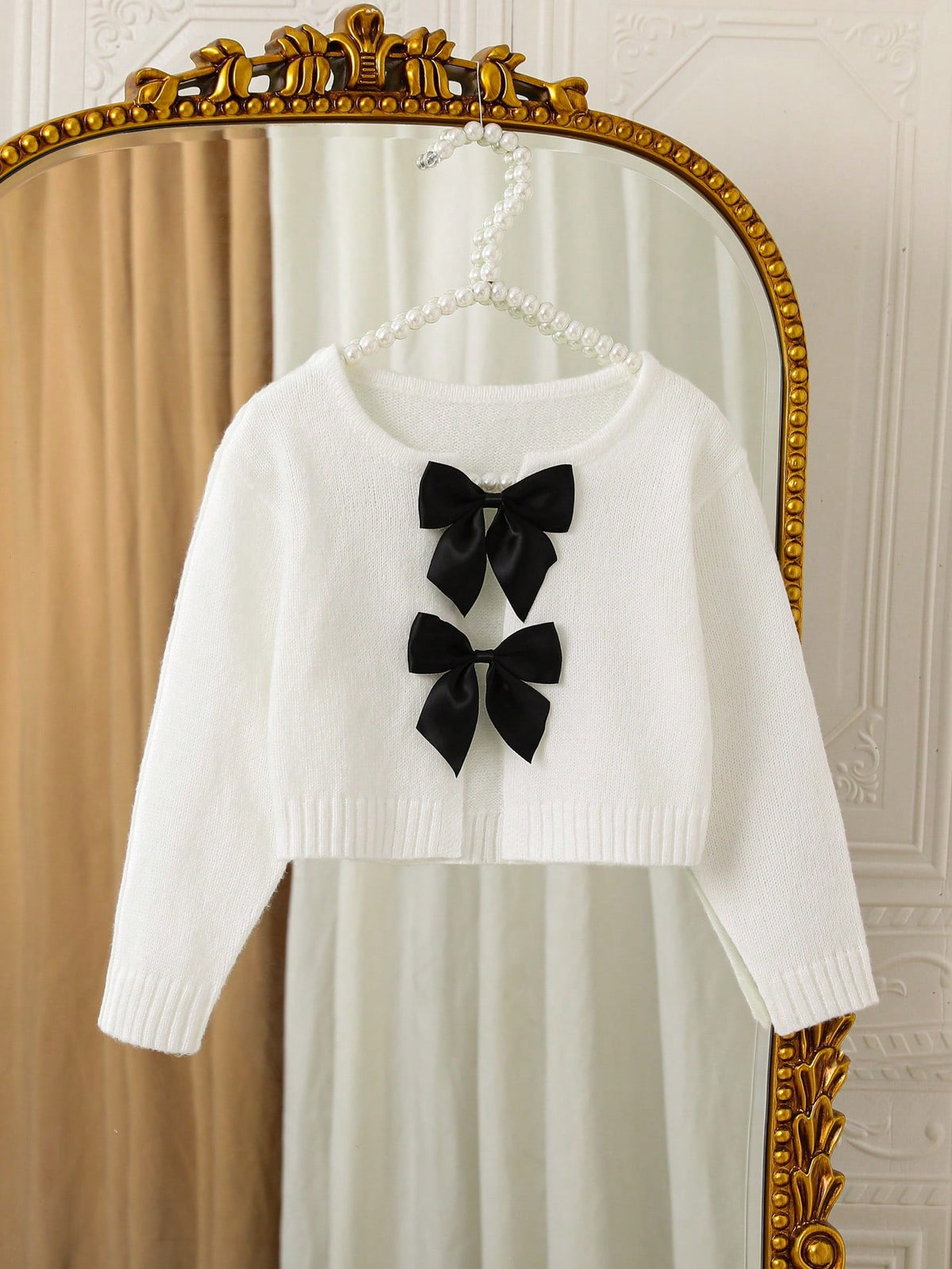 Young Girl Bowknot Round Neck Long Sleeve Cardigan