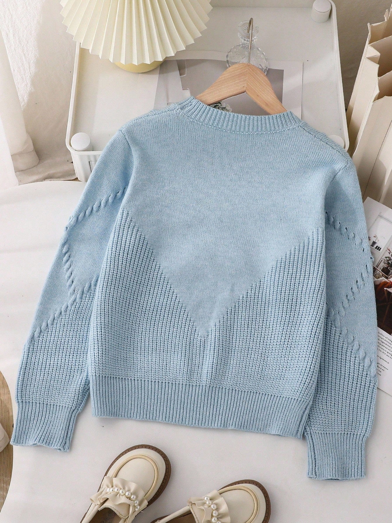 Girls' Butterfly Decor Crew Neck Sweater