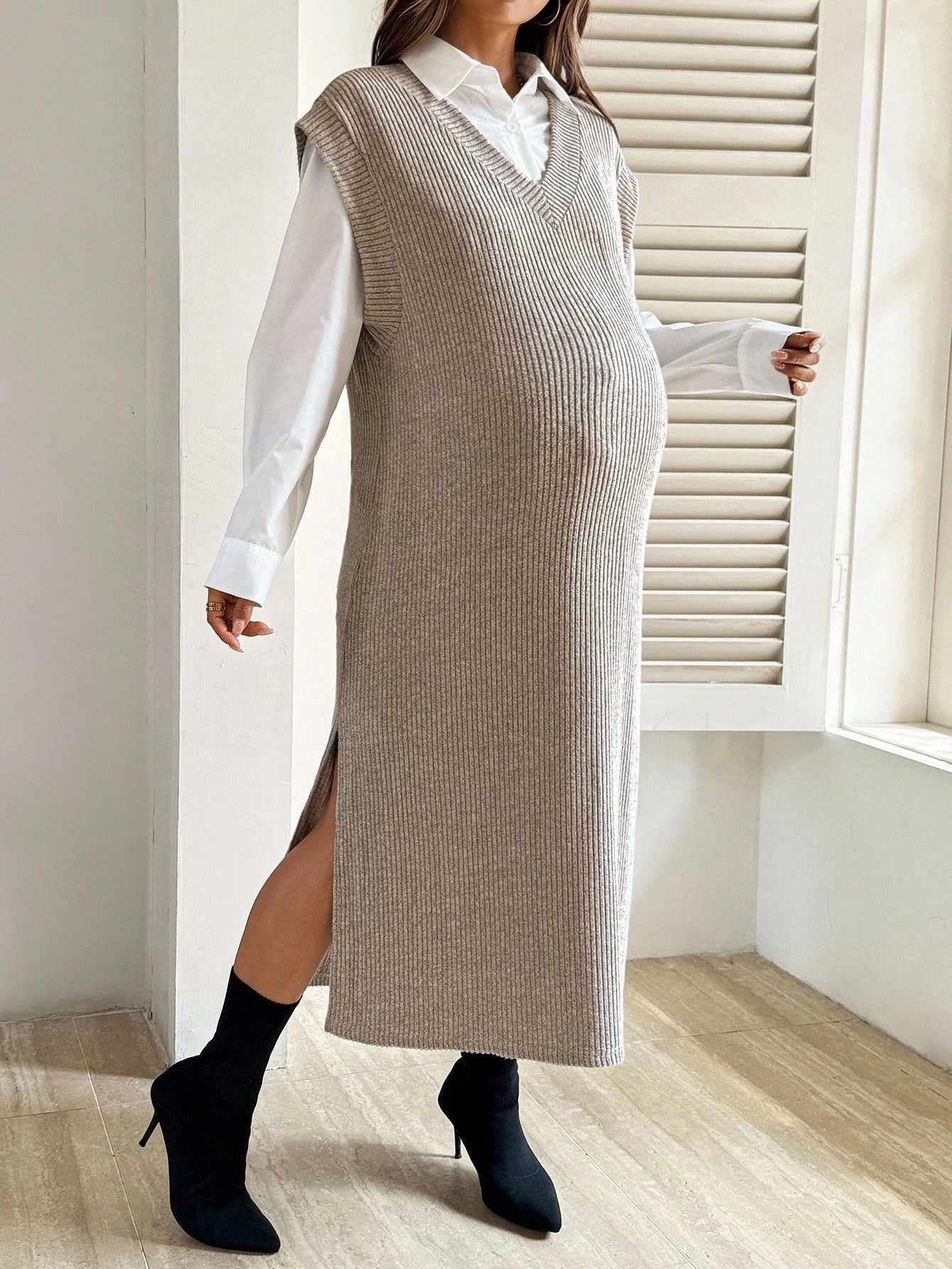 Maternity Button-Down Shirt & Ribbed Knit Maxi Dress Set Coffee Brown