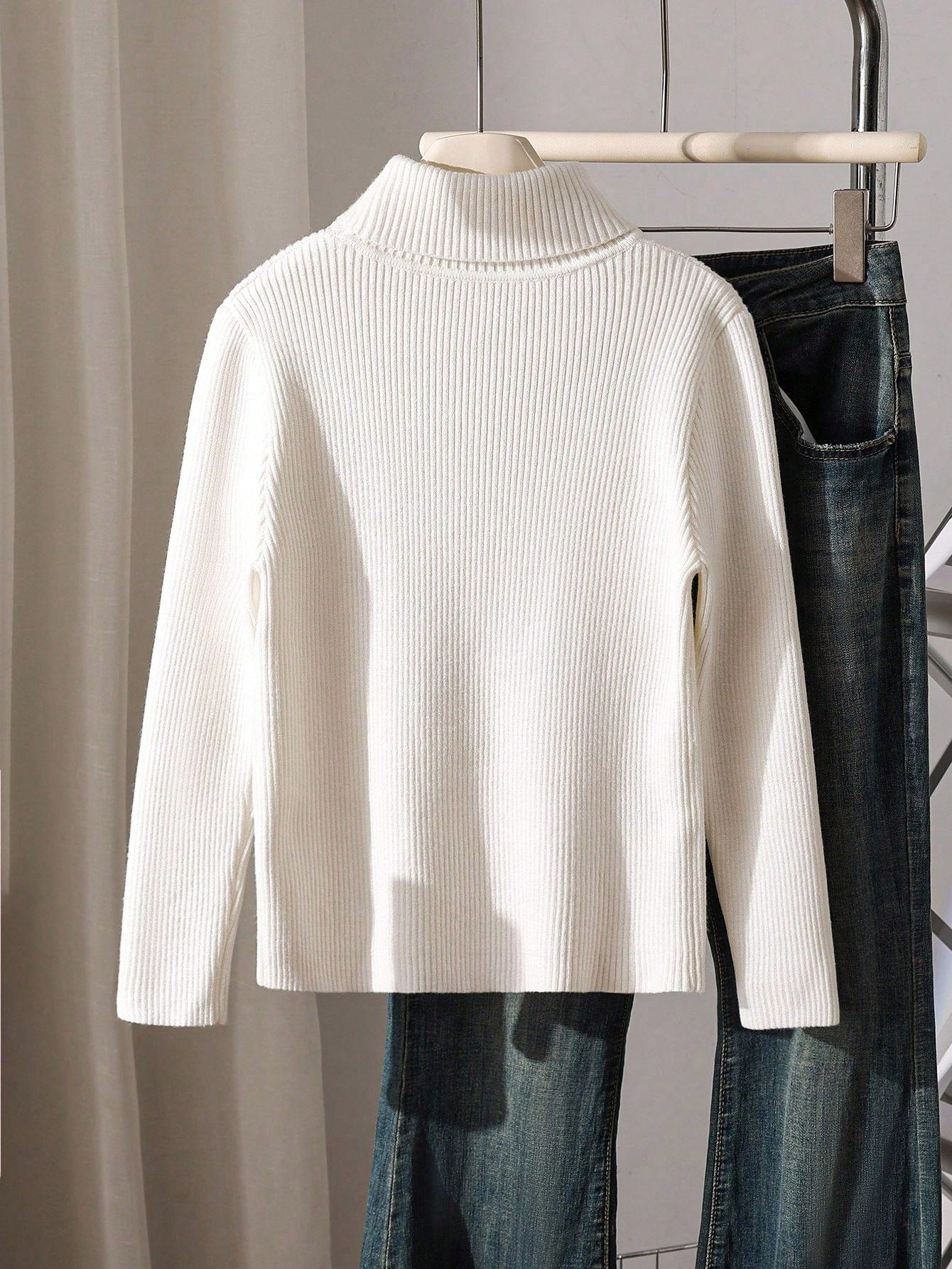 Girls' Slim Fit Turtleneck Sweater