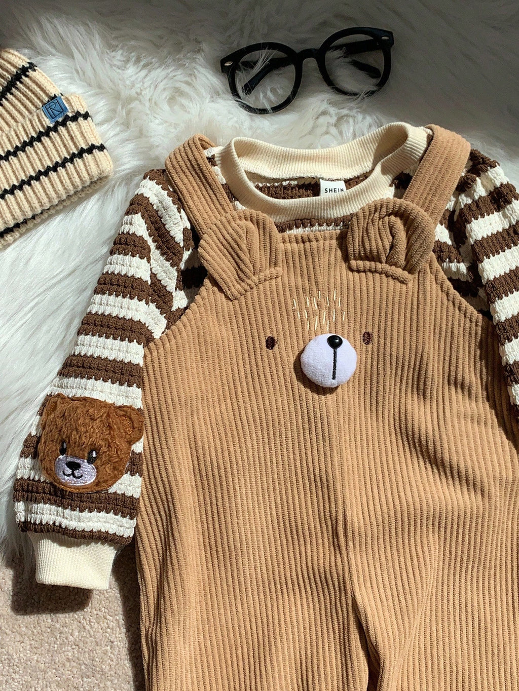 Salopette en velours côtelé et sweatshirt rayé pour bébé, ensemble 2 pièces