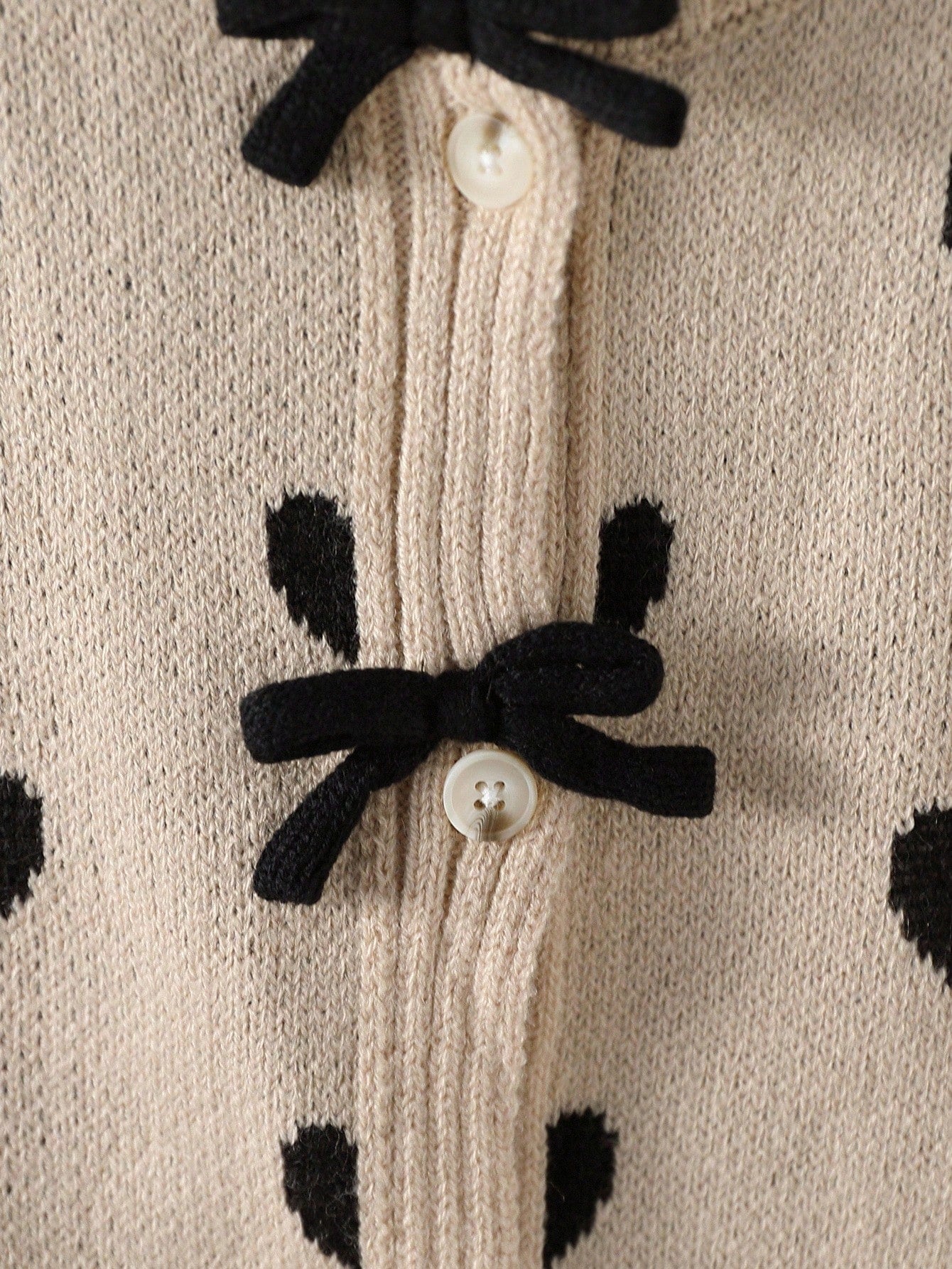 Ensemble Fille Veste Pull Beige Cœur & Jupe Noire