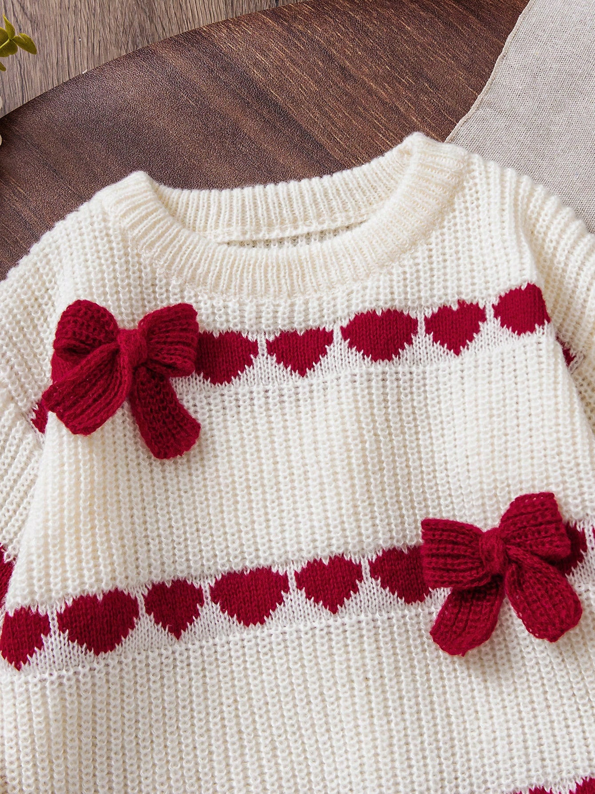 Young Girl Red Heart Bow Knitted Sweater 2 Piece Set