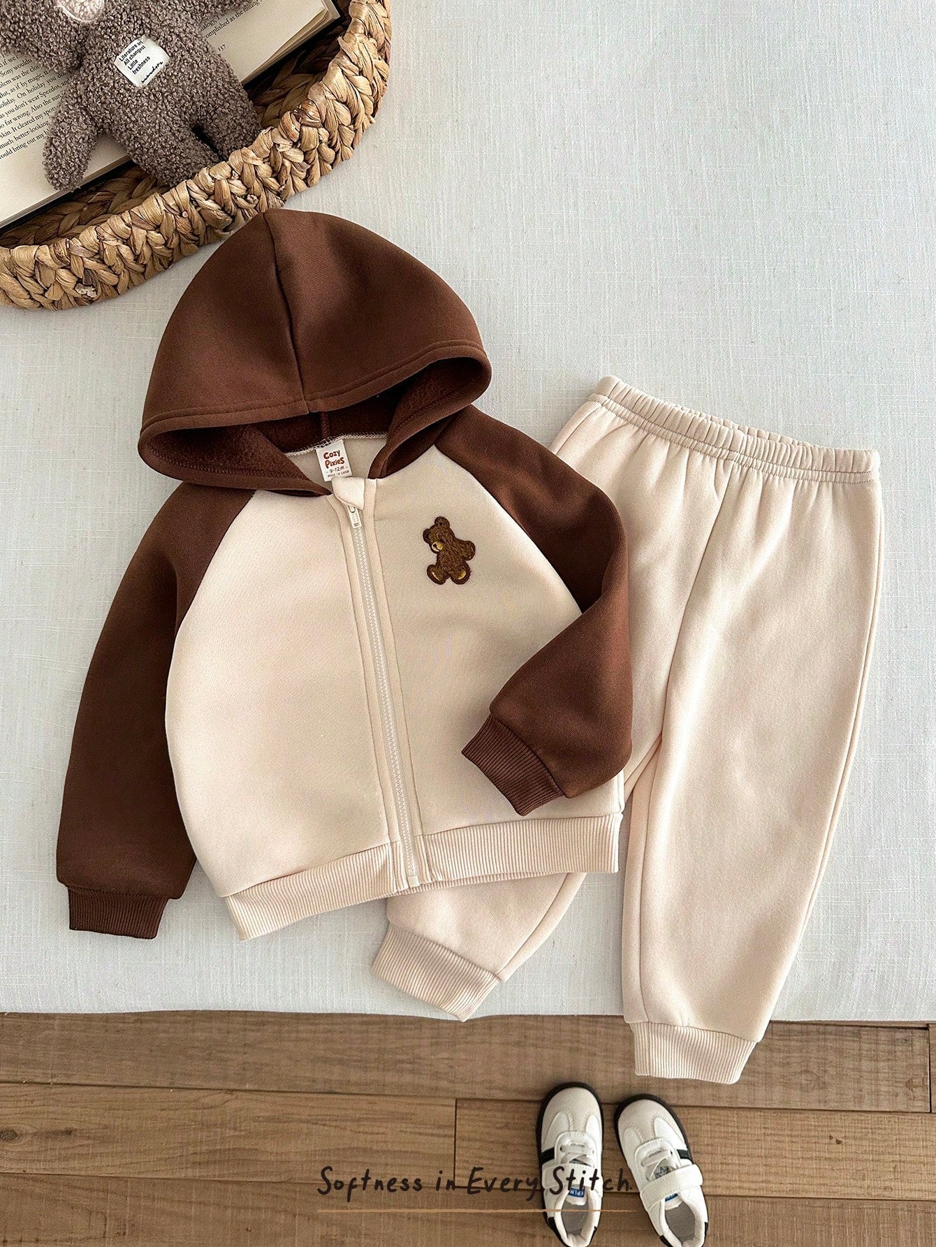 Ensemble 2 pièces pour bébés garçons, motif ours de dessin animé, veste d'automne à manches raglan de couleur contrastée et pantalon épais doublé thermique à taille élastique, adapté à l'hiver, noir et blanc