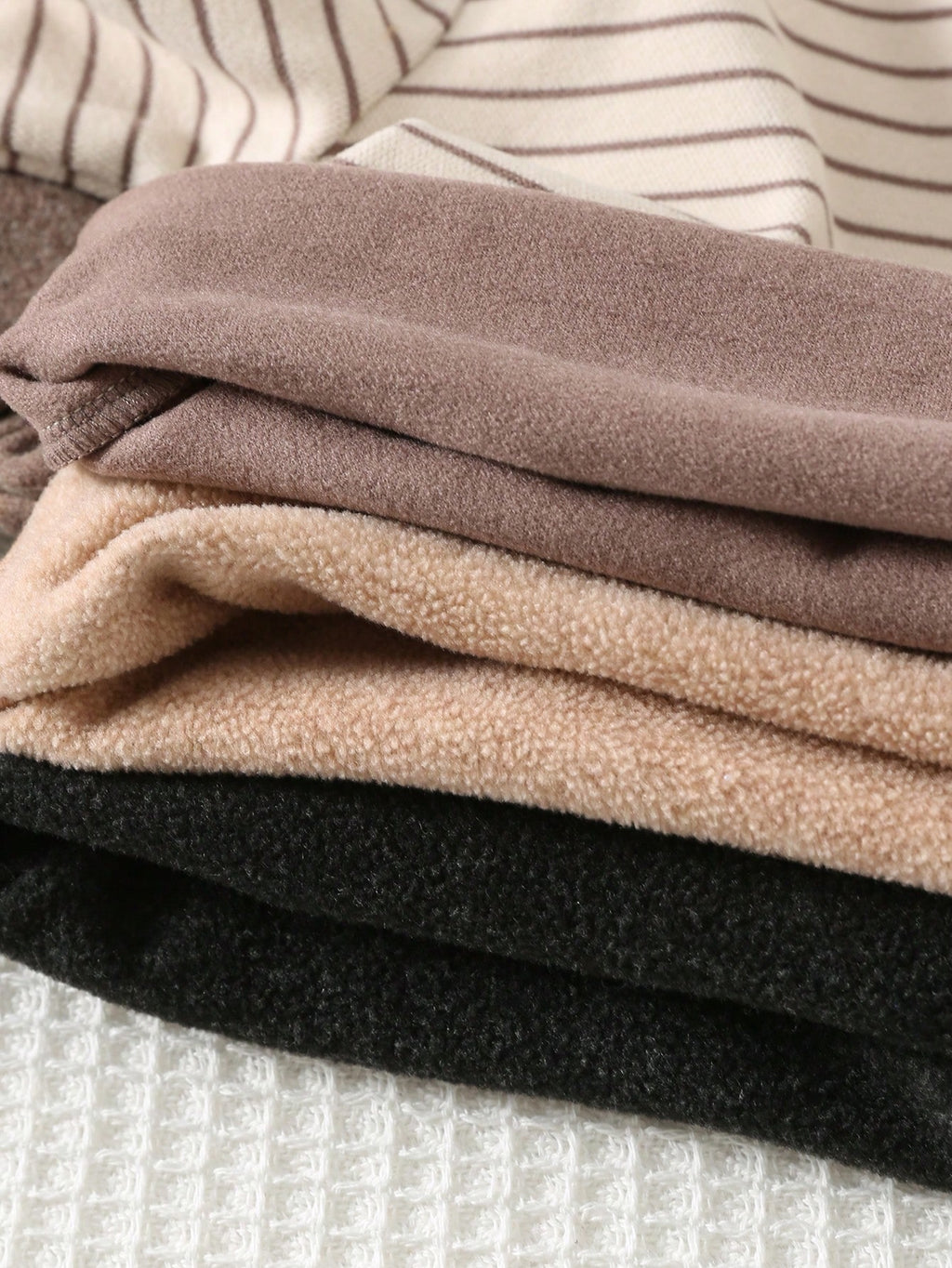 Ensemble de 3 hauts en maille unis et rayés Bambinoo x Cozy Pixies pour garçons