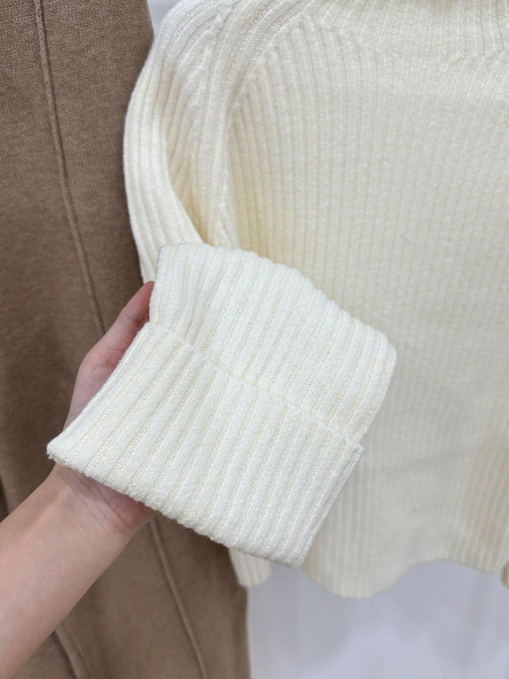 Chiquease Women's Off-White And Apricot Ribbed Knit Sweater Set