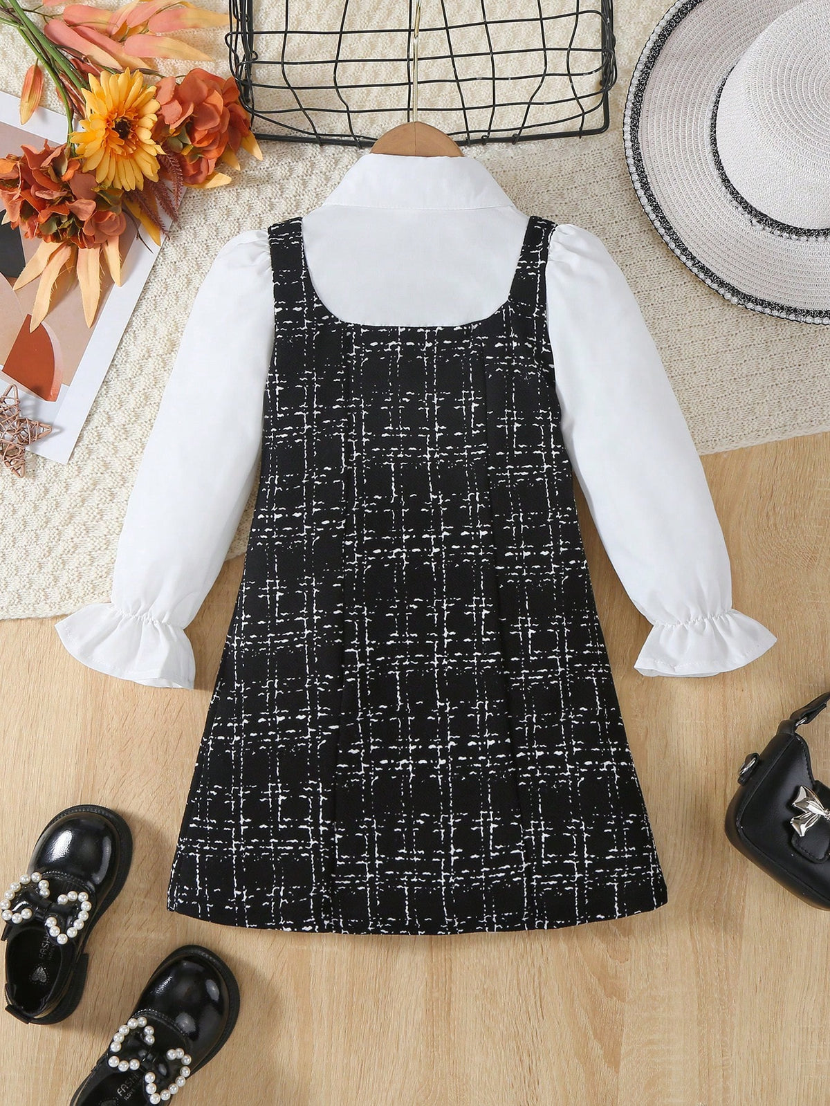 Robe à gâteau à carreaux et blocs de couleurs avec col et manches bouffantes pour jeune fille