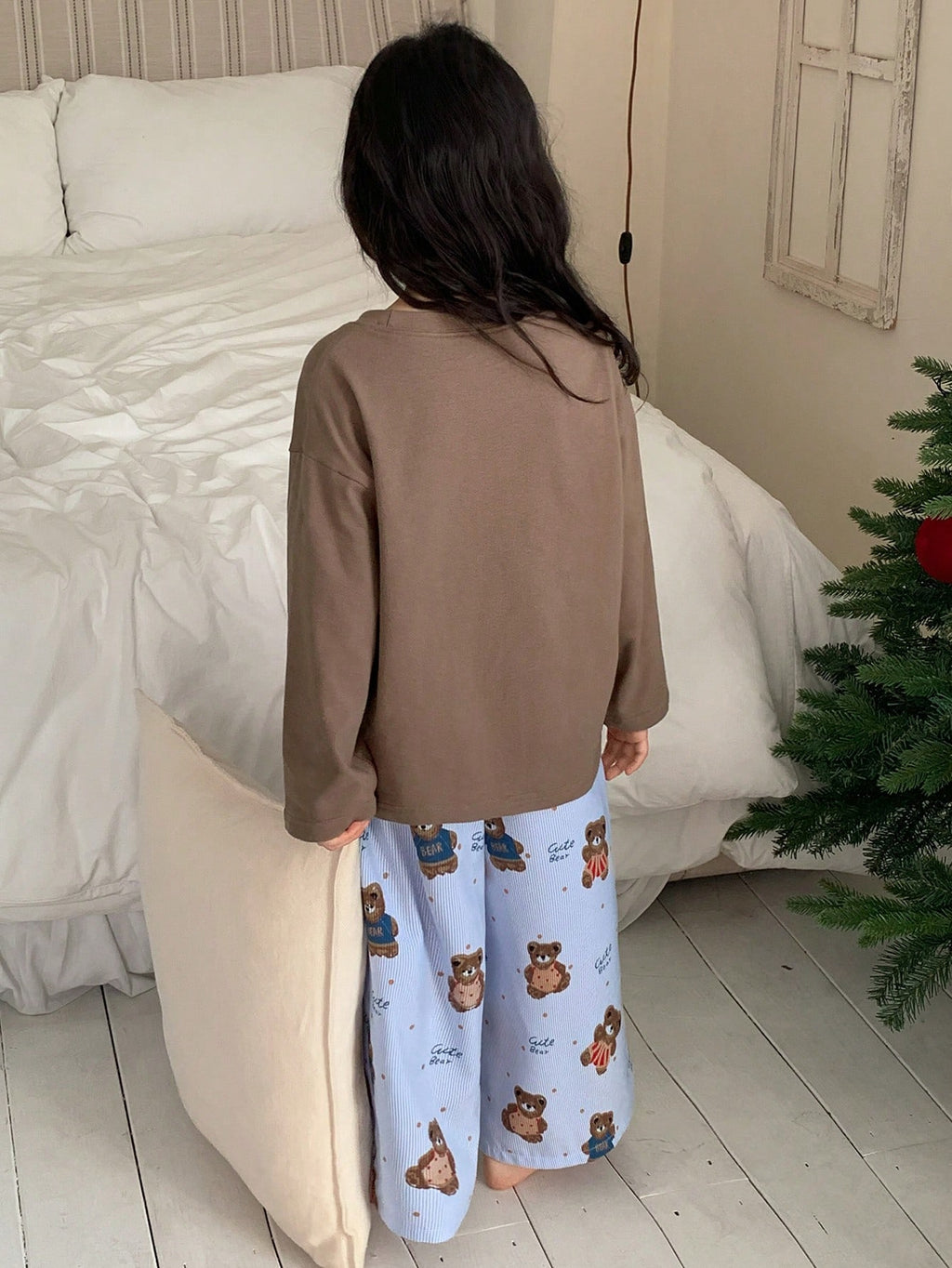 Bambinoo x DAZY Girls' 2-Piece Knit Top & Pants Set Brown