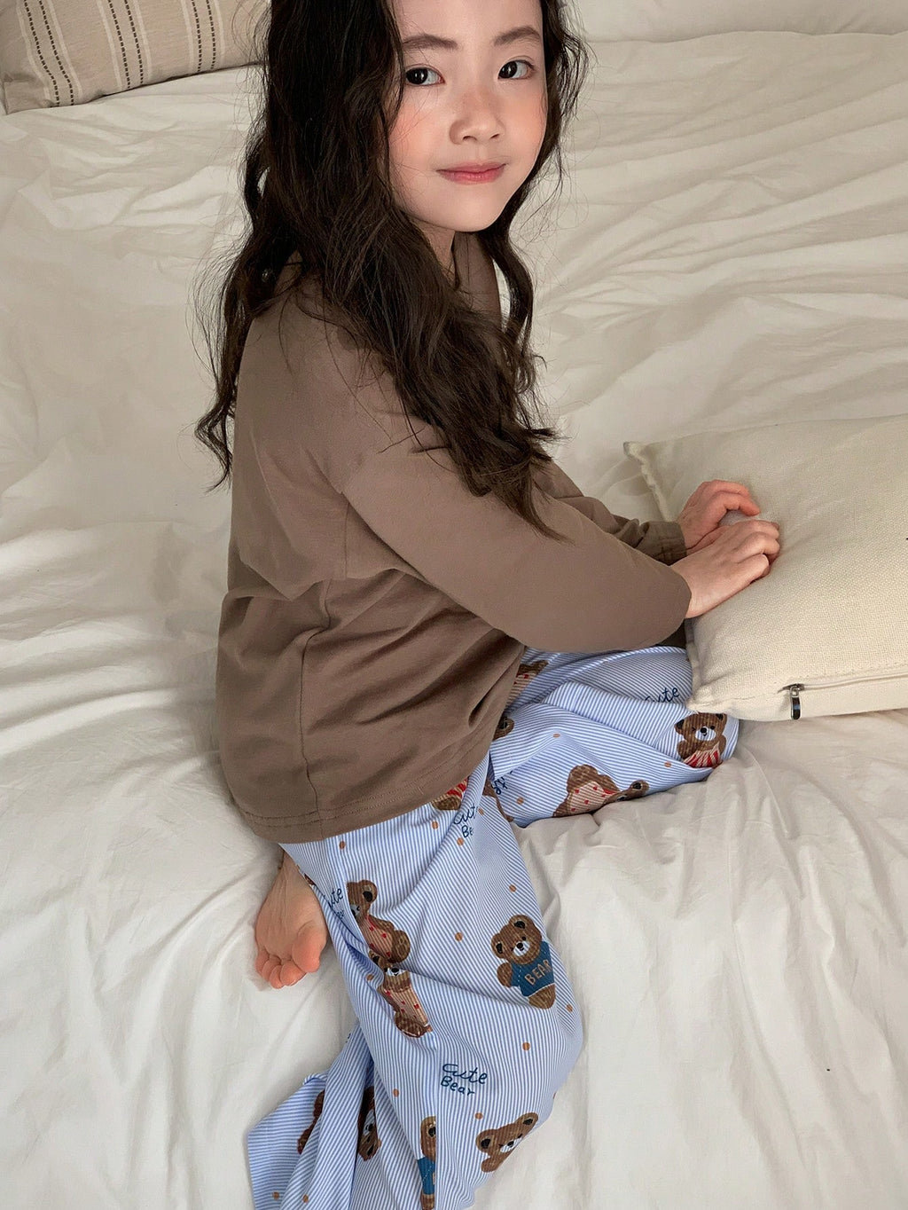 Bambinoo x DAZY Girls' 2-Piece Knit Top & Pants Set Brown
