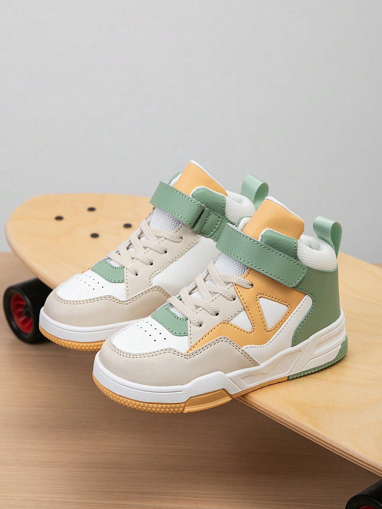 Boys' High-Top Student Sneakers