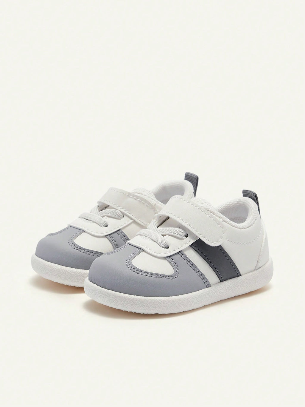 Cozy Pixies Garçons Gris Blanc Classique Simple Chaussures de Sport Bout Rond Confortable Léger Décontracté Étudiants Jouer au Sport Courir Maternelle Porter Toutes Saisons Kaki