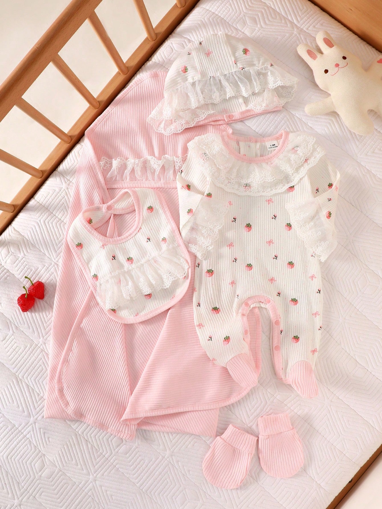 Ensemble de 5 pièces pour nouveau-né fille SHEIN
