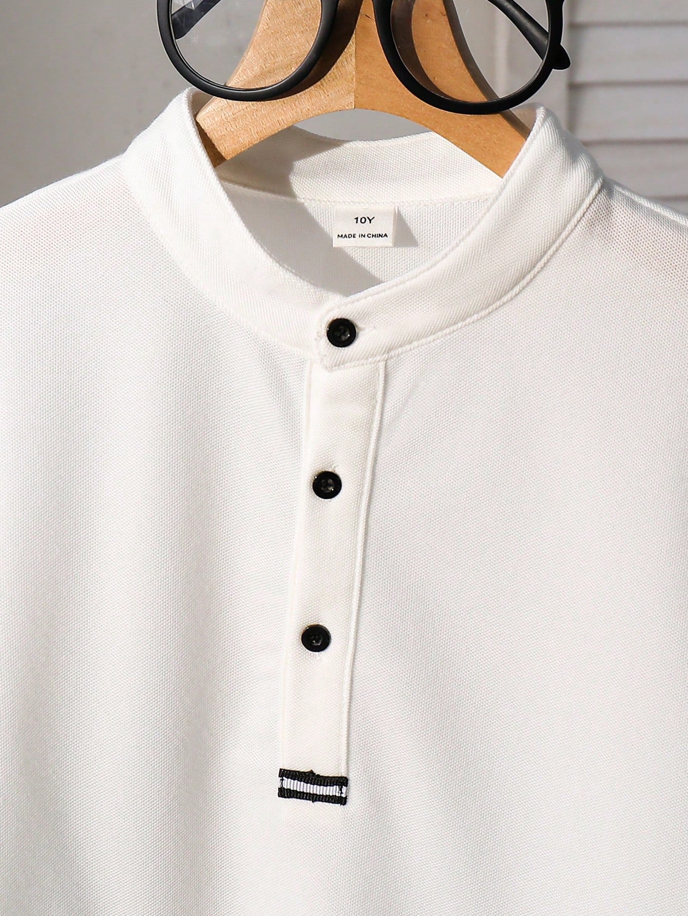 Polo Garçon Blanc Col Montant Demi-Zip