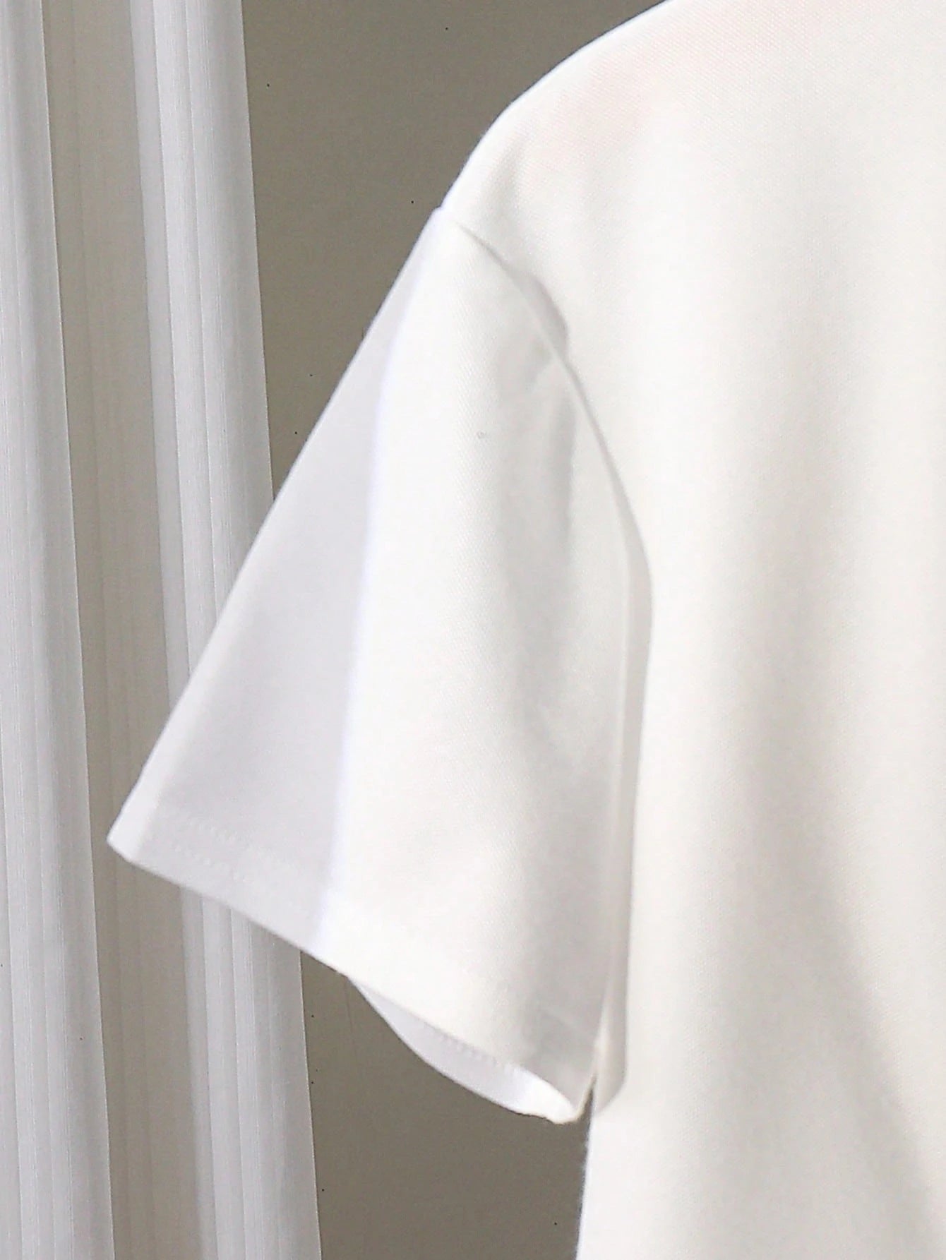 Polo Garçon Blanc Col Montant Demi-Zip