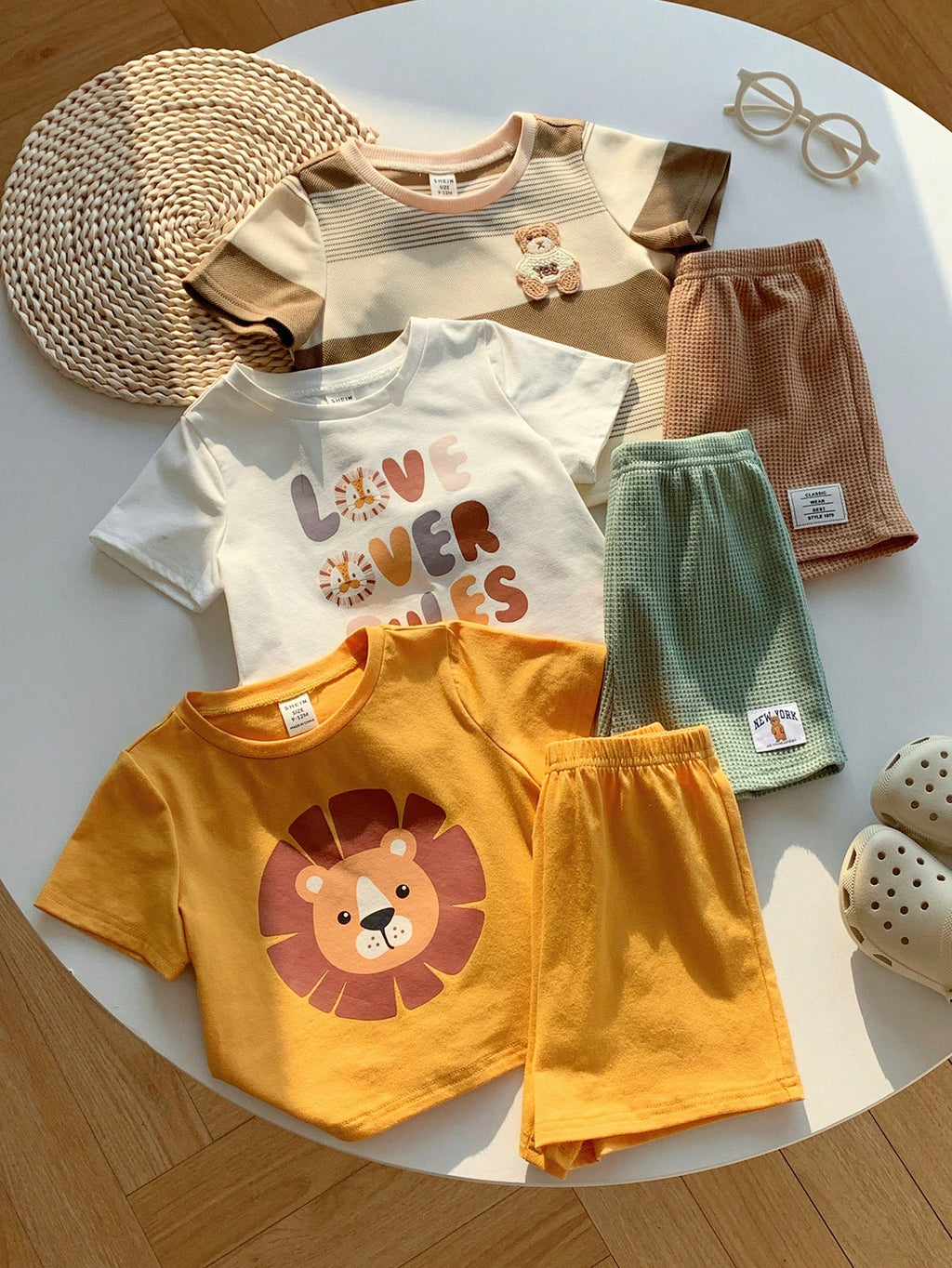 Baby Lion Graphic 6 pieces Short-Sleeve T-Shirt & Shorts Set