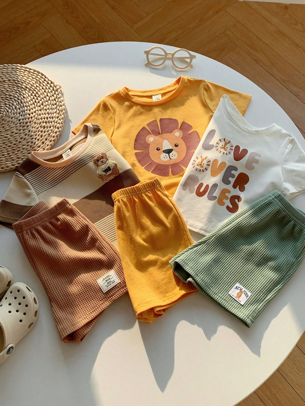 Baby Lion Graphic 6 pieces Short-Sleeve T-Shirt & Shorts Set