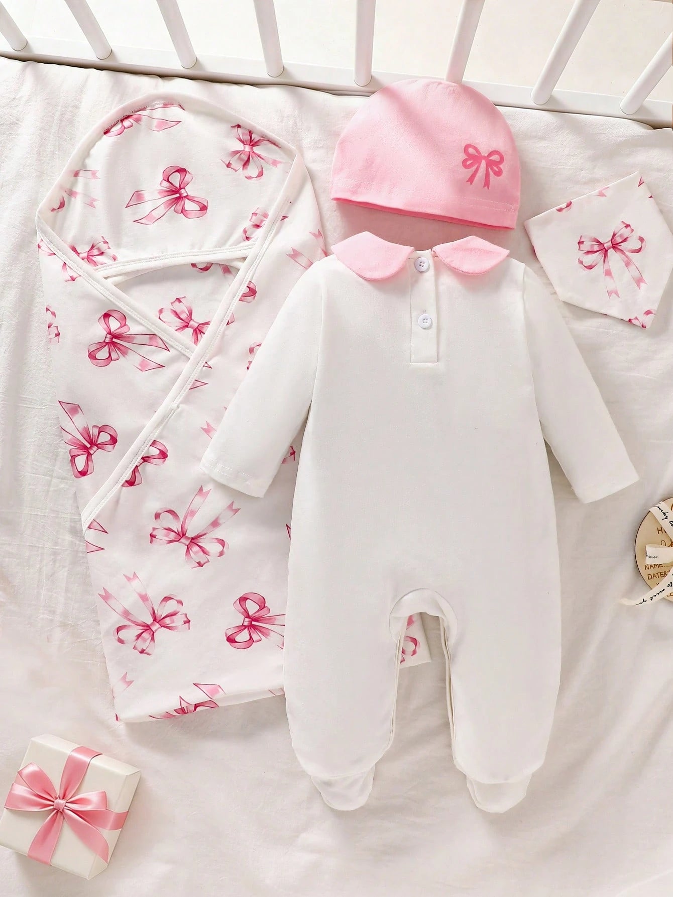 Ensemble 5 pièces en coton rose pour nouveau-né SHEIN