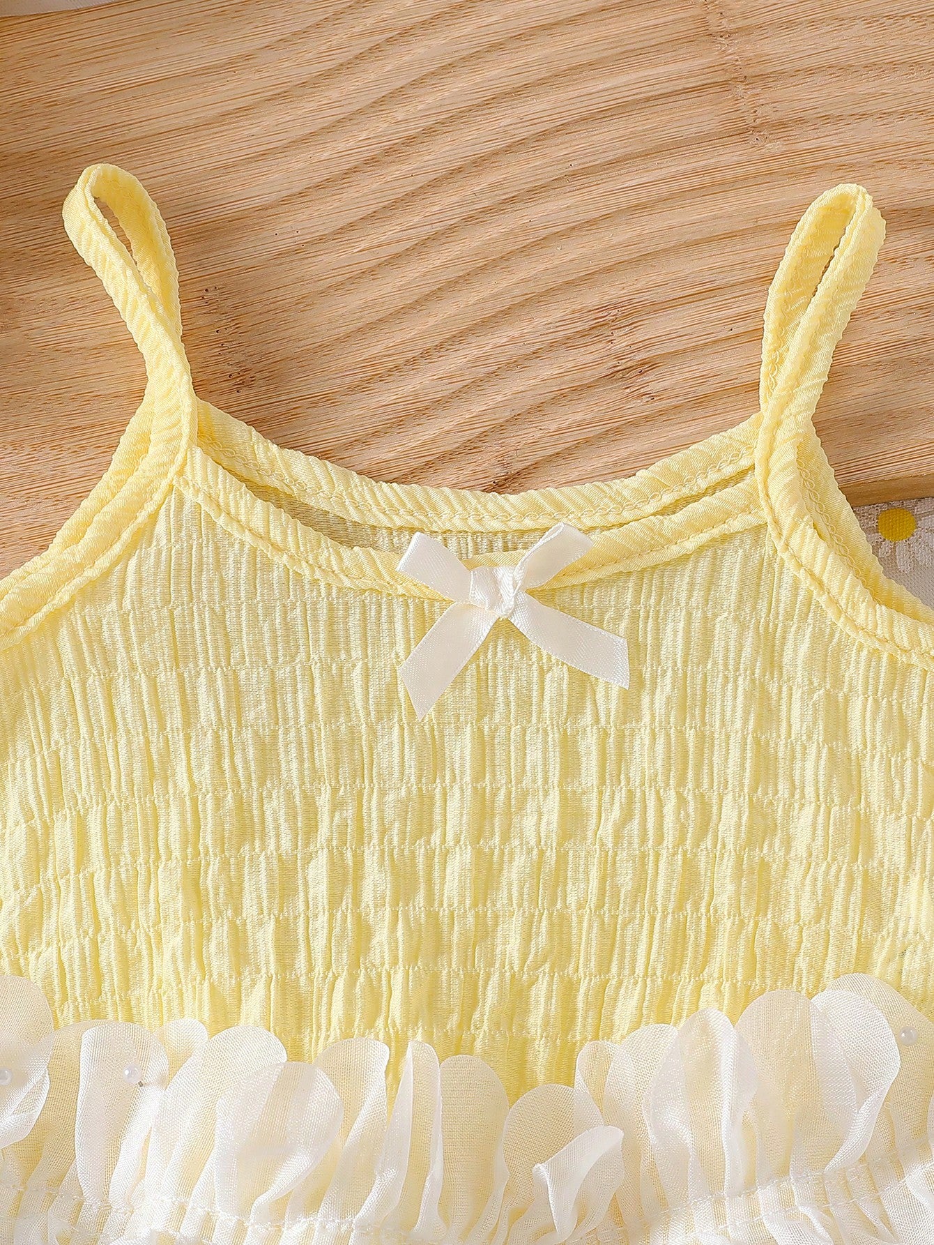 Ensemble 2 pièces bébé fille : Camisole sans manches à nœud et Pantalon fleuri jaune